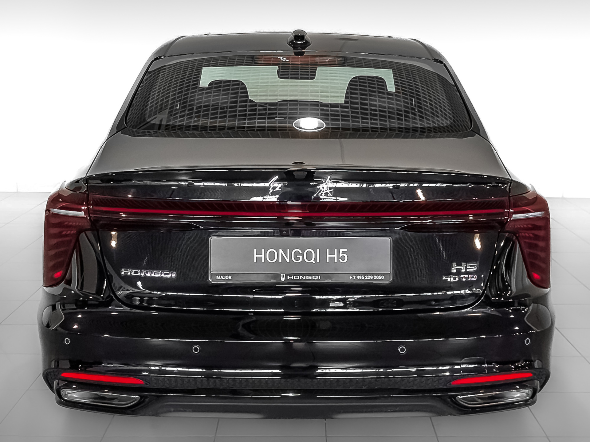 Фото Hongqi H5 Black Edition 2.0T/218 8AT 4D
