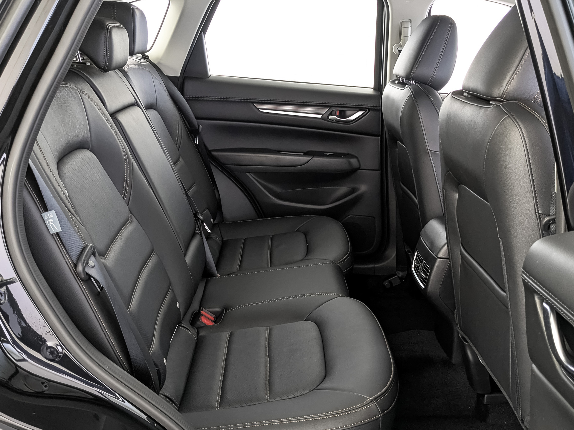 Фото Mazda CX-5 Supreme 2.0L/155 6AT 2WD