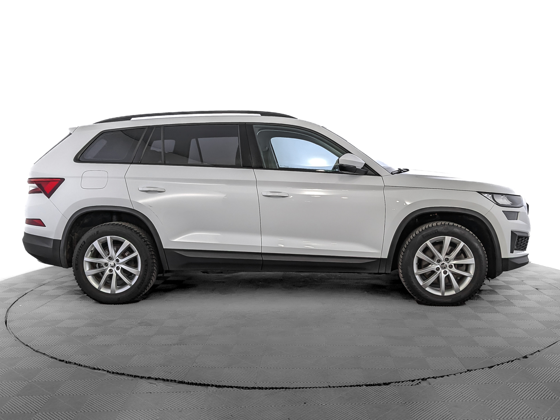 SKODA Kodiaq 2.00 (180 л.с), автомат, 2022, пробег 58 194 км