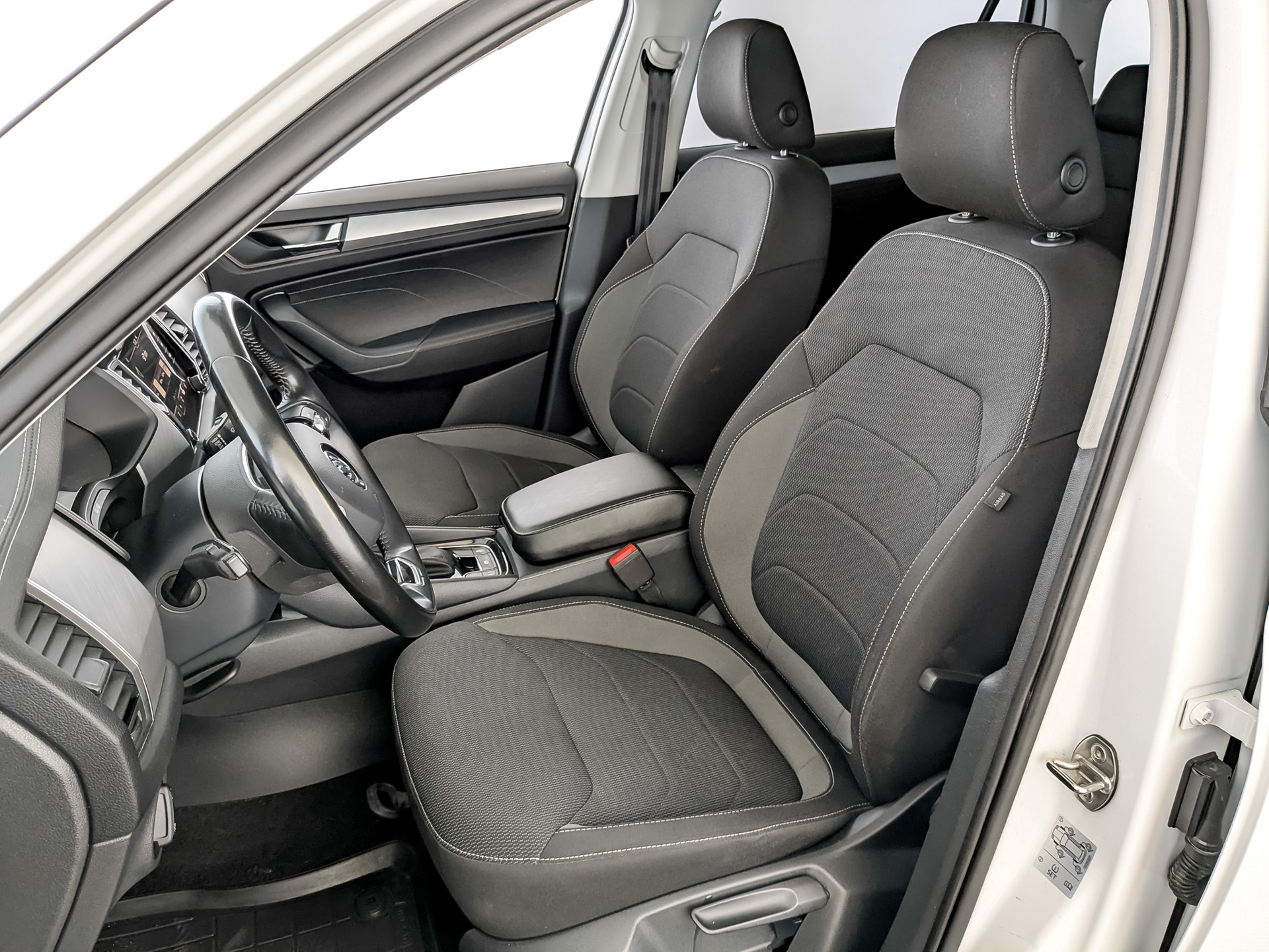 SKODA Kodiaq 2.00 (180 л.с), автомат, 2022, пробег 58 194 км