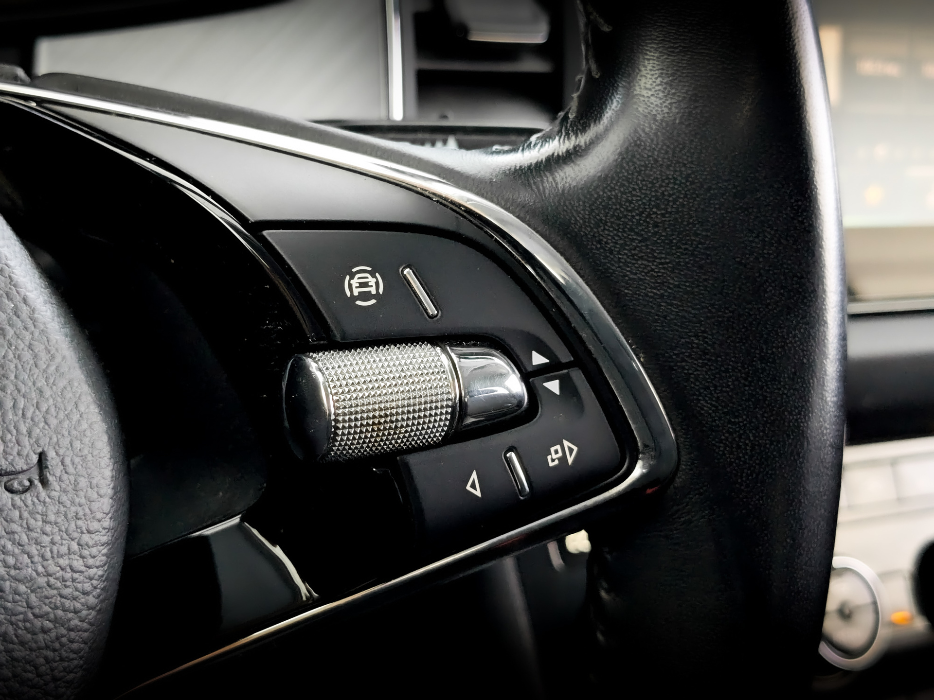 SKODA Kodiaq 2.00 (180 л.с), автомат, 2022, пробег 58 194 км