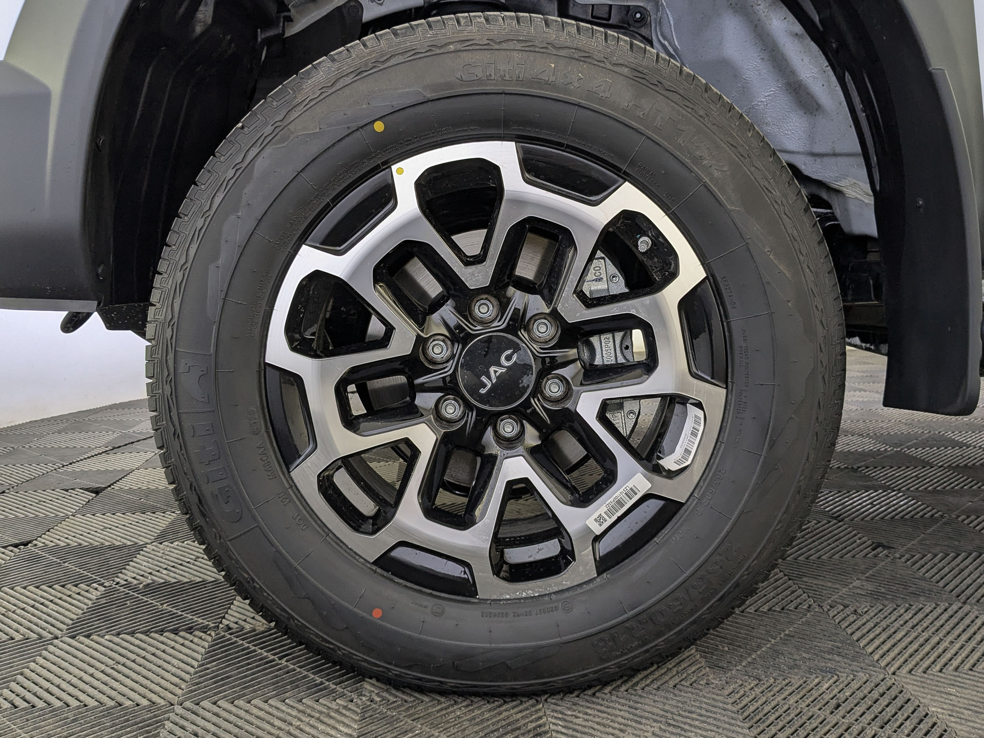 Фото JAC T9 Эксплор 2.0Т/224 8AT 4П