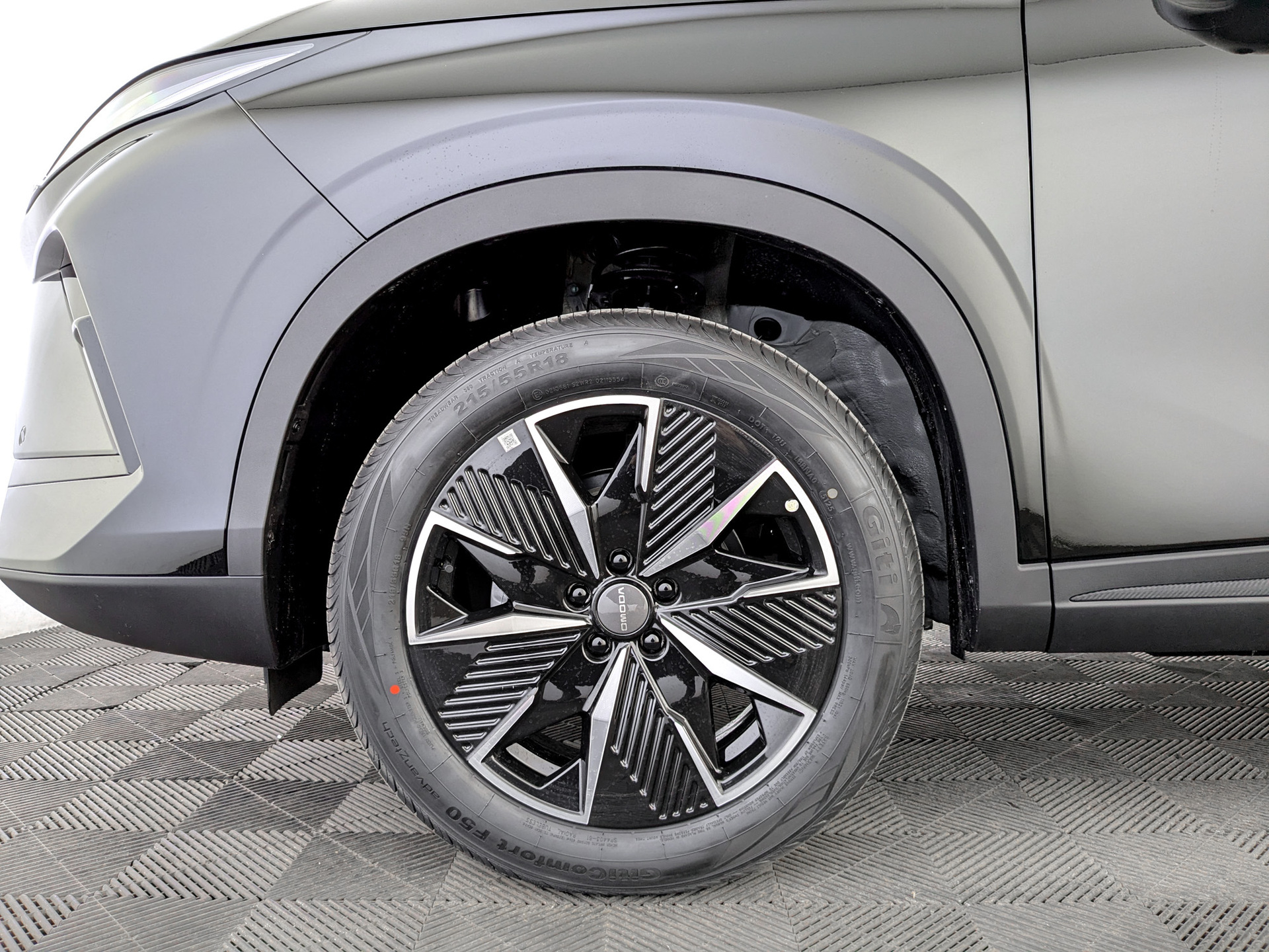Фото Omoda C5 Драйв NG 1.5T/147 6RT 2WD
