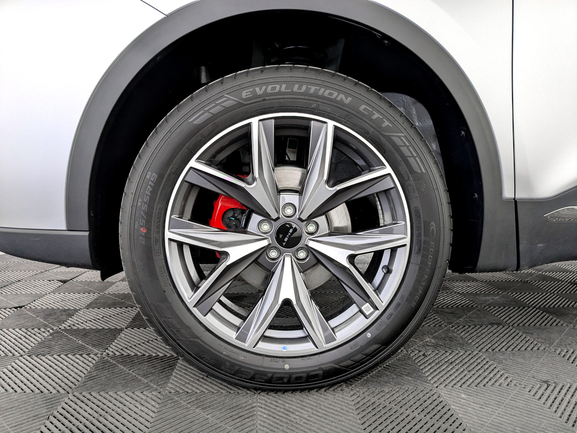 Фото Tenet T7 Active 1.6T/150 7RT 4WD