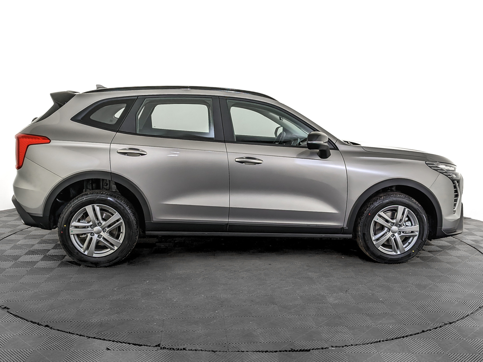 Фото Haval Jolion Оптимум 1.5T/143 7RT 2WD