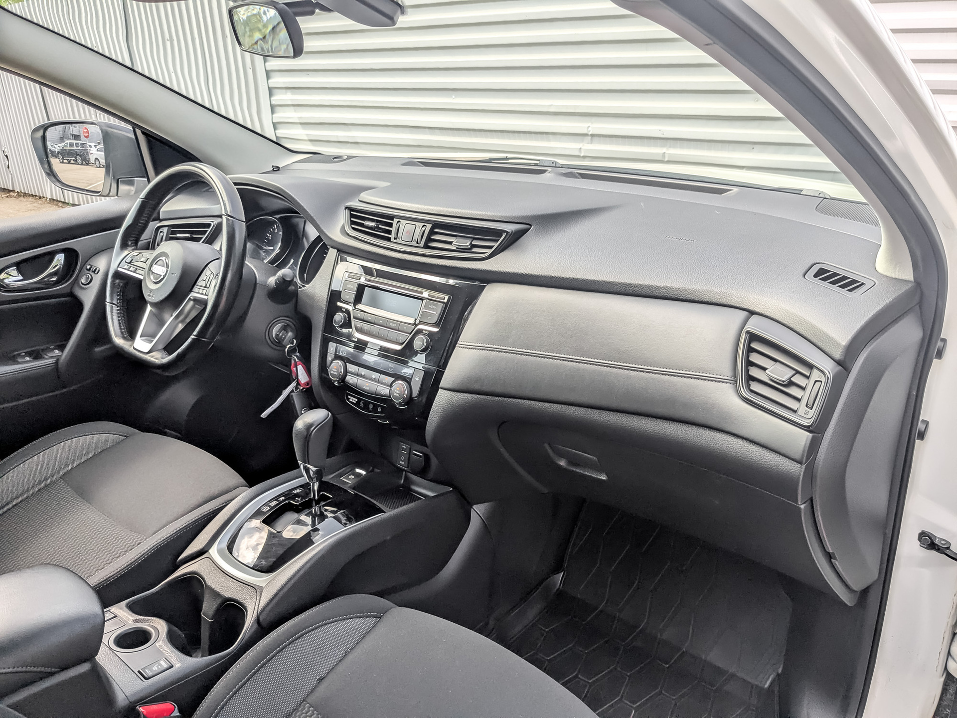 NISSAN Qashqai 1.20 (115 л.с), автомат, 2020, пробег 74 983 км