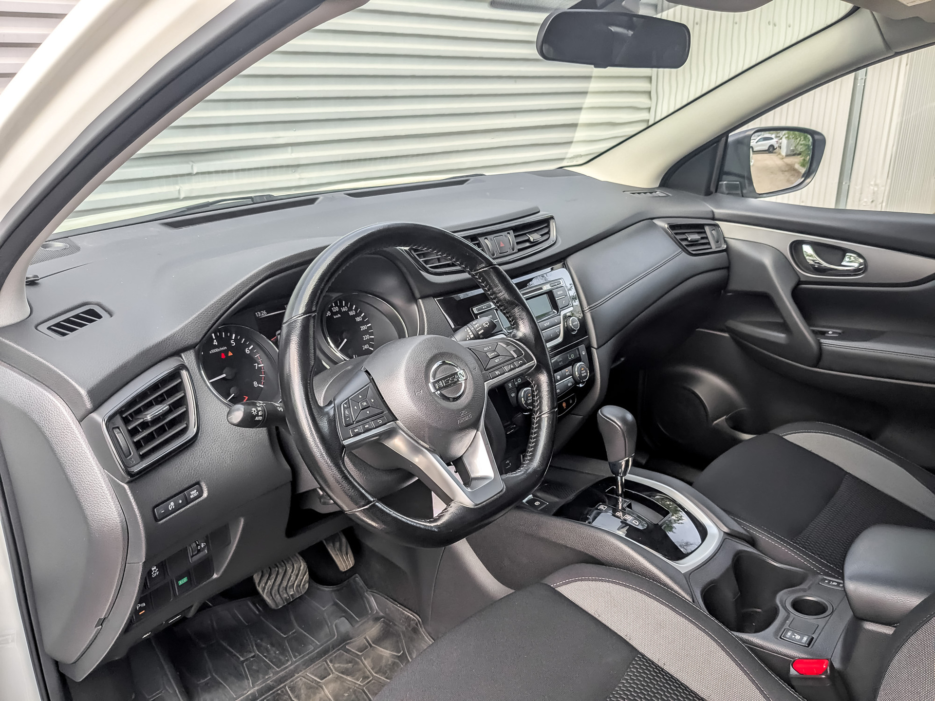 NISSAN Qashqai 1.20 (115 л.с), автомат, 2020, пробег 74 983 км
