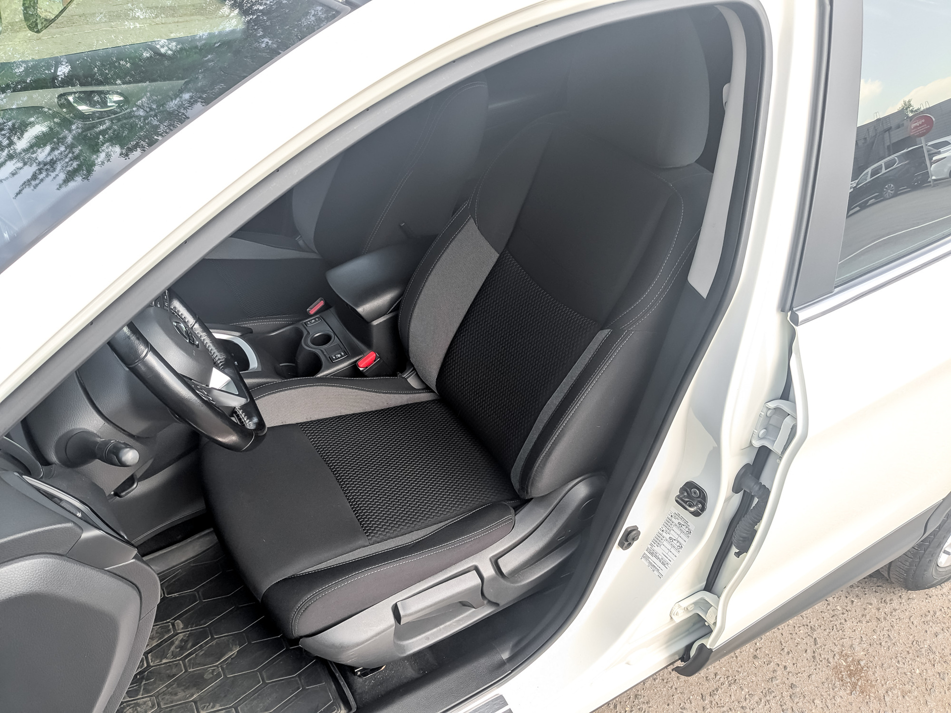 NISSAN Qashqai 1.20 (115 л.с), автомат, 2020, пробег 74 983 км
