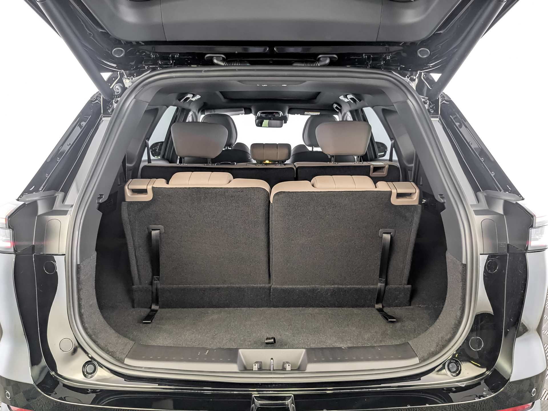Фото Tenet T8 Ultra 2.0T/197 7RT 4WD