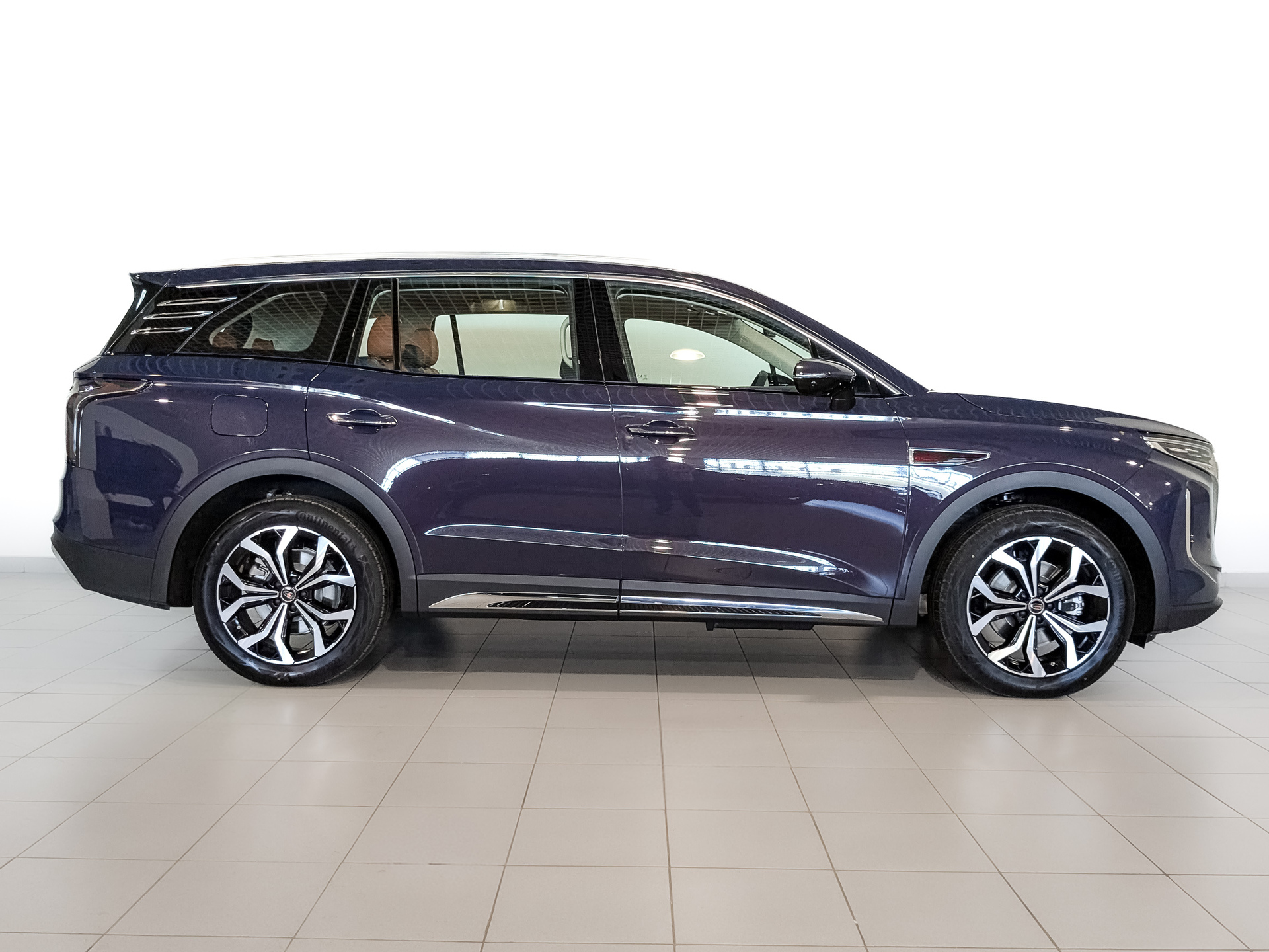 Фото Hongqi HS7 Deluxe 2.0T/245 8AT 4WD