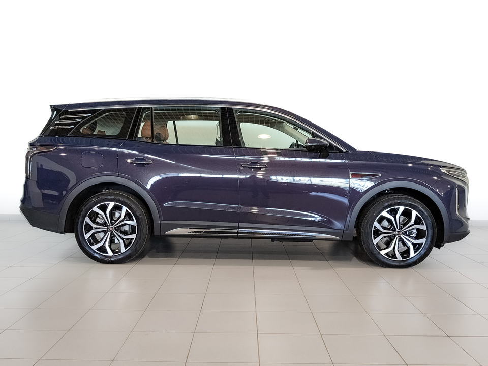 Hongqi HS7 Deluxe 2.0T/245 8AT 4WD