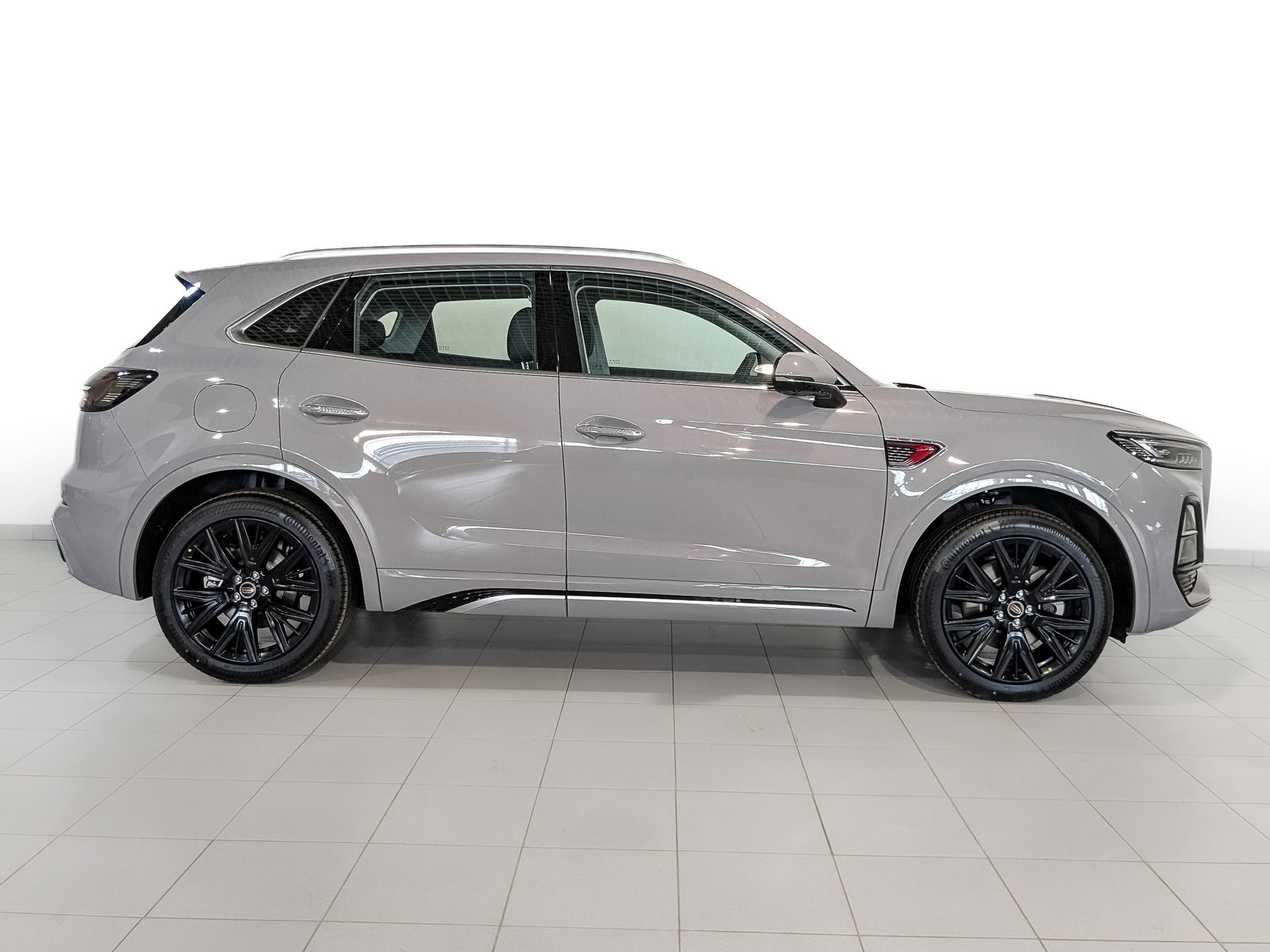 Фото Hongqi HS5 FL Comfort 2.0T/245 8AT 4WD