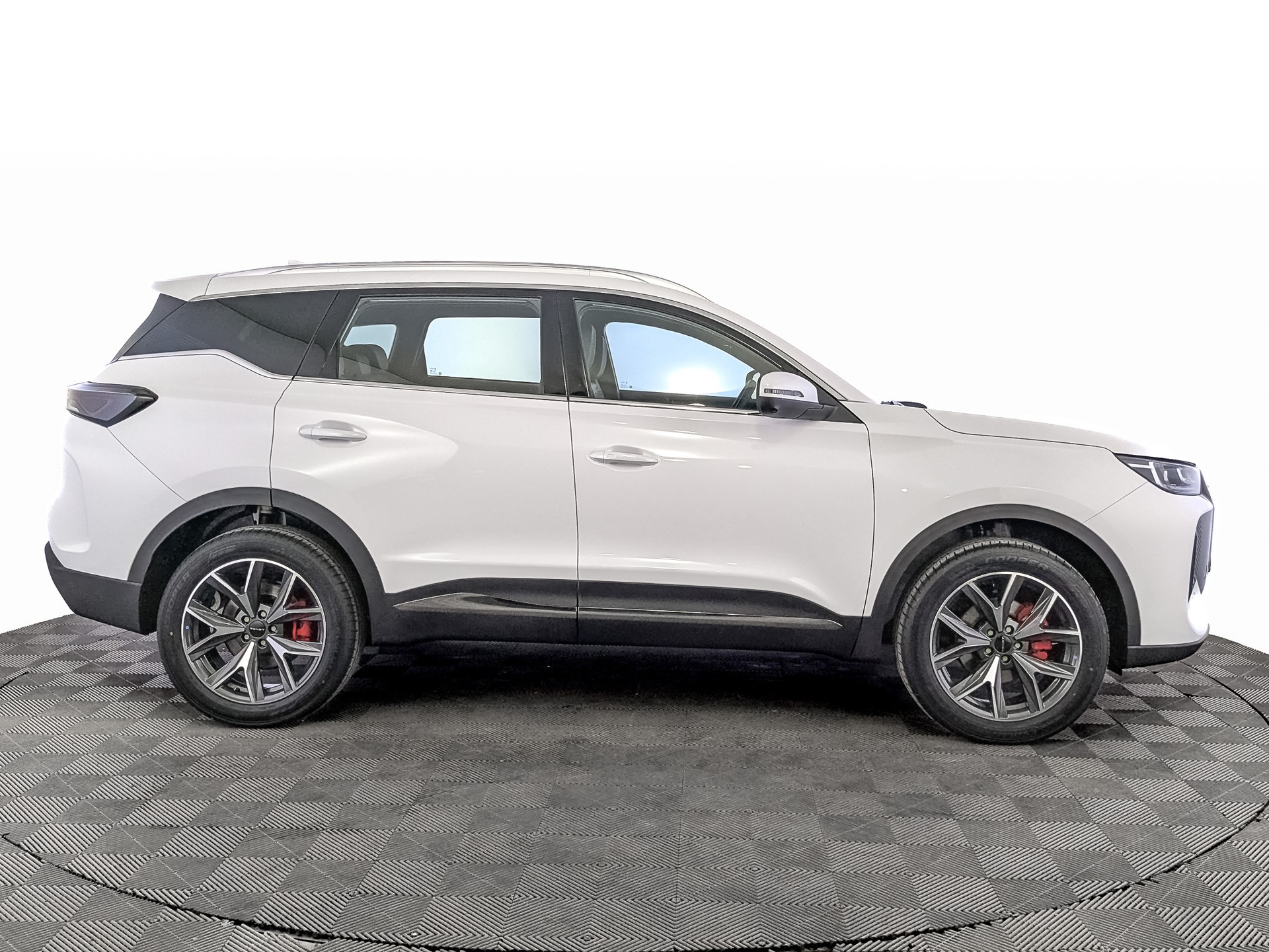 Фото Tenet T7 Прайм 1.6T/150 7RT 4WD