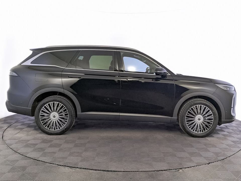Chery Tiggo 9 Ultra 2.0T/245 8AT 4WD