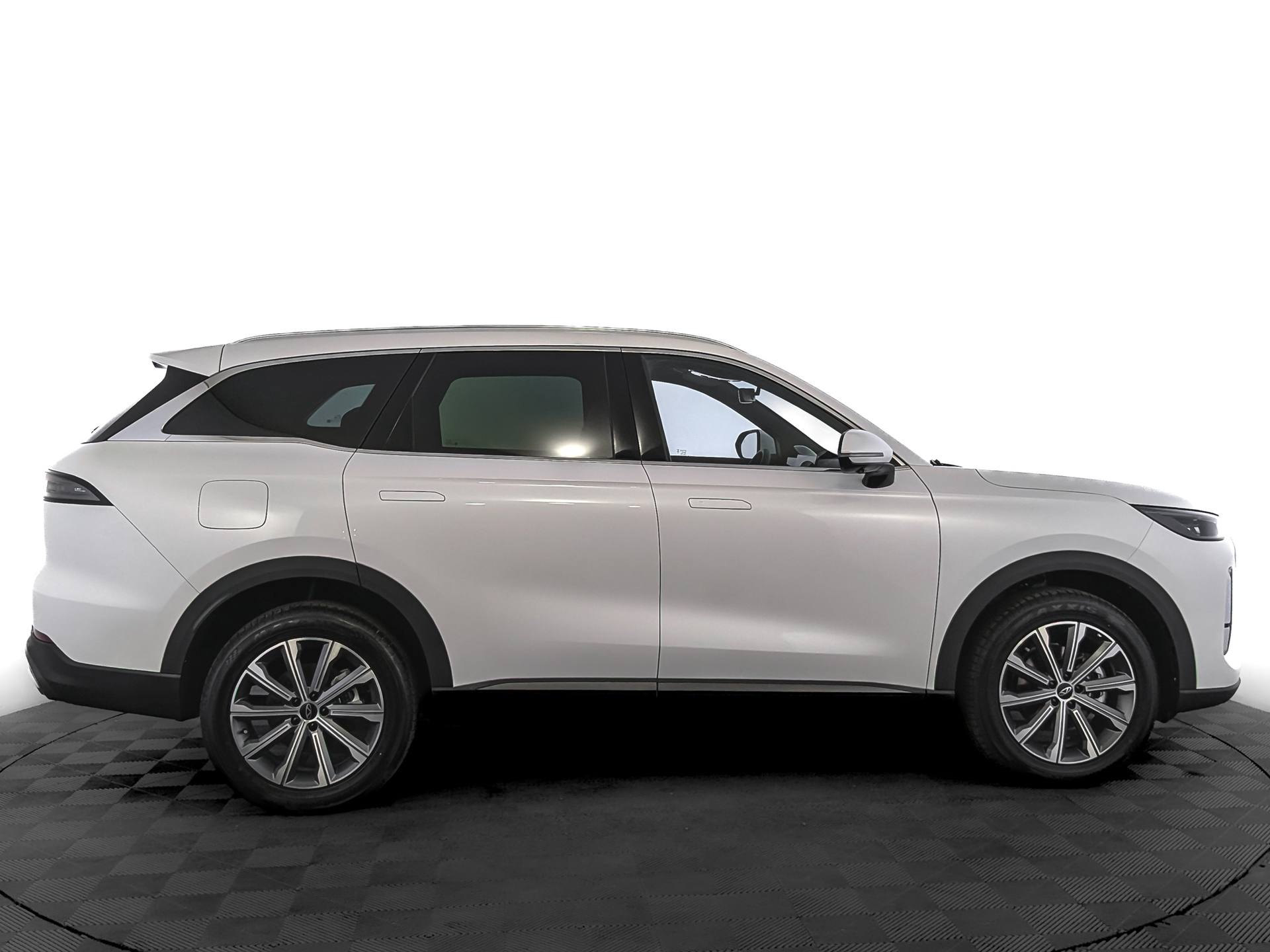 Фото Chery Tiggo 9 Ultra 2.0T/245 8AT 4WD