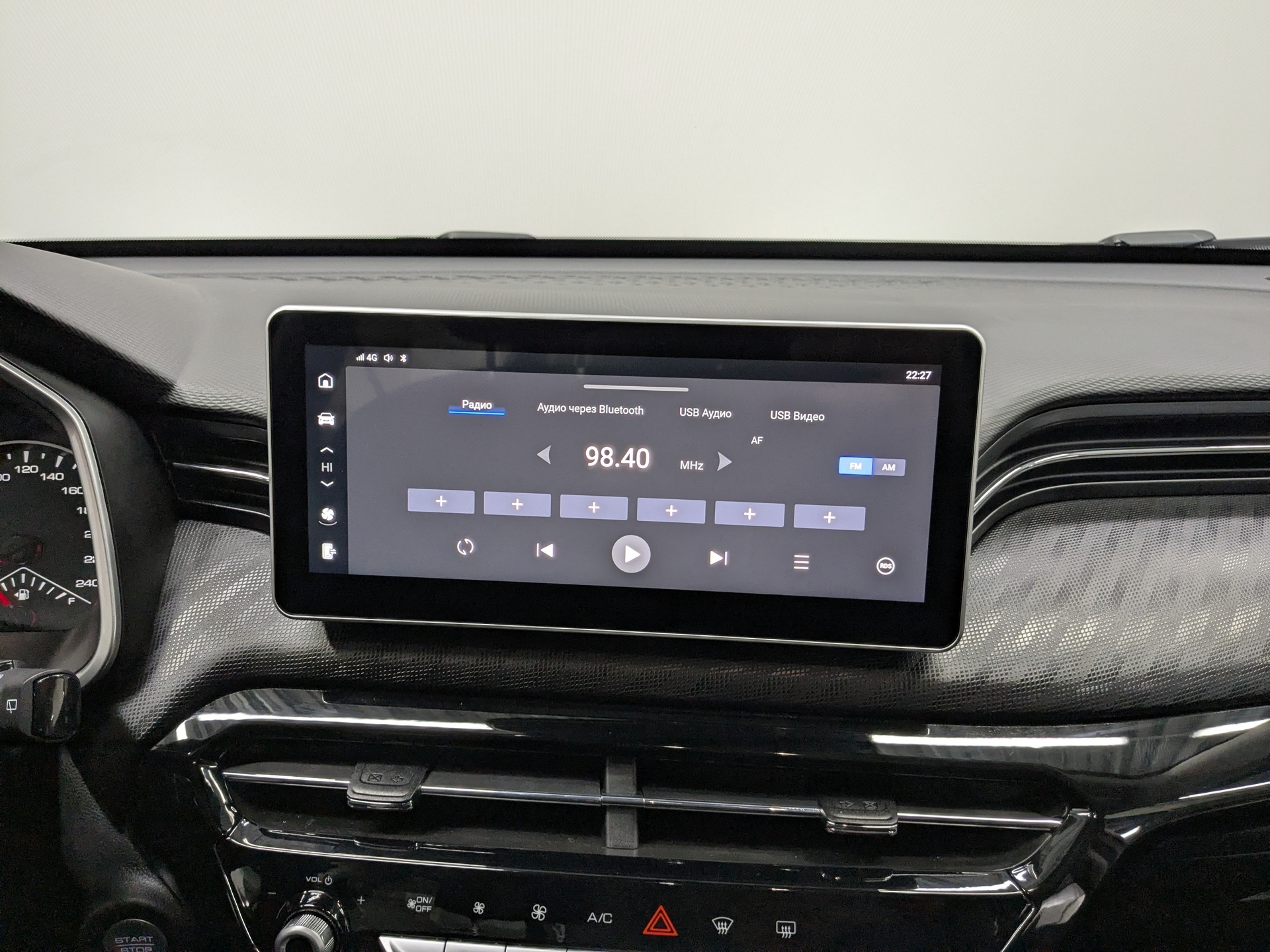Фото Haval Jolion Оптимум 1.5T/143 7RT 2WD