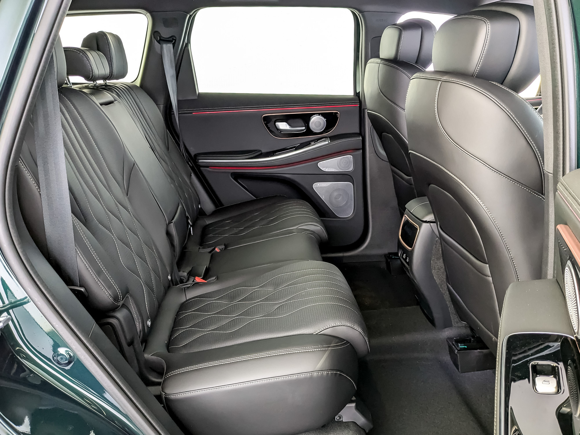 Фото Exeed VX FL President 7S 2.0T/249 8AT 4WD