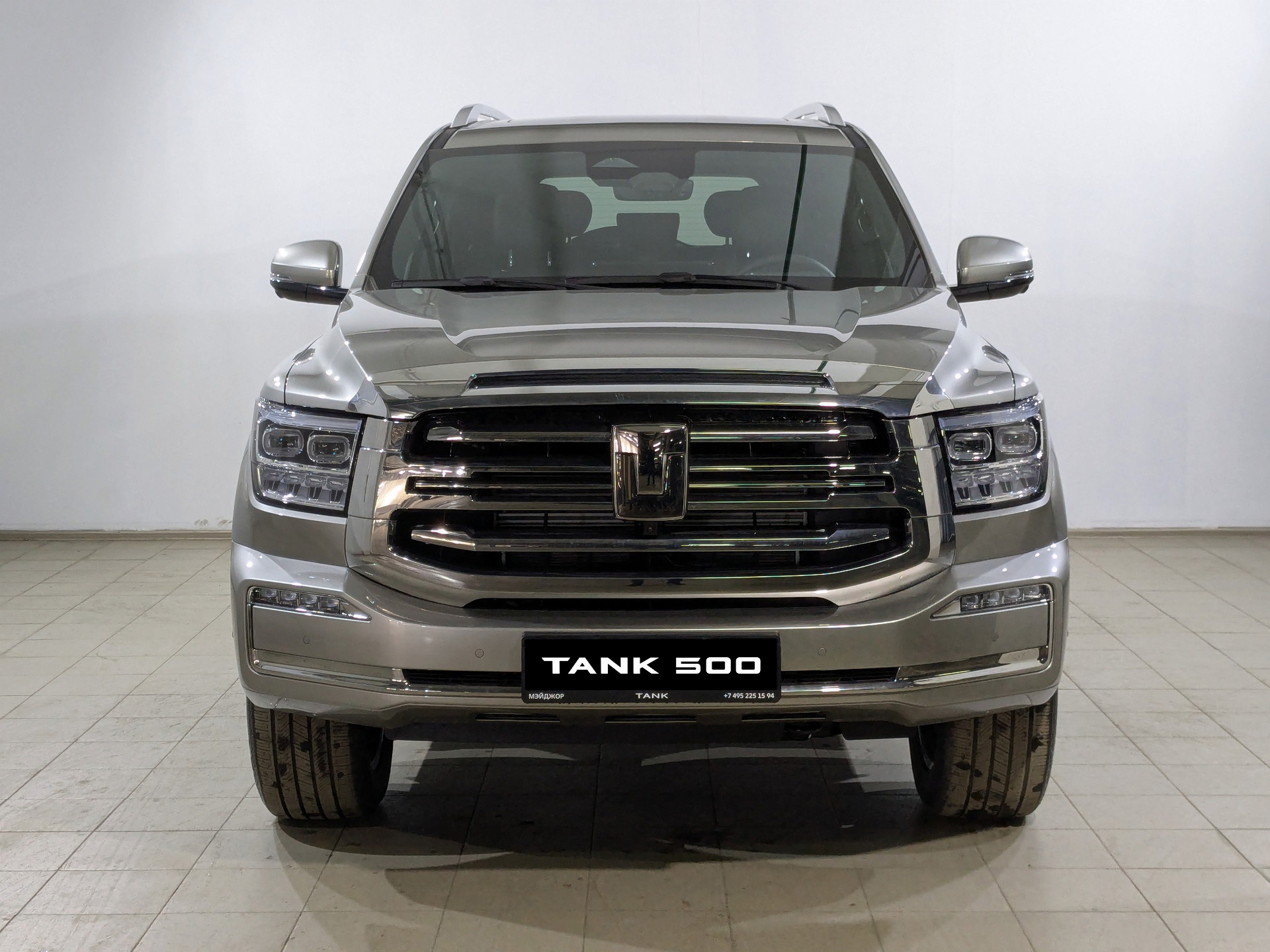 Фото Tank 500 Техно Премиум (Hi-Charge) 2.0H/299 9AT 37кВт 4WD