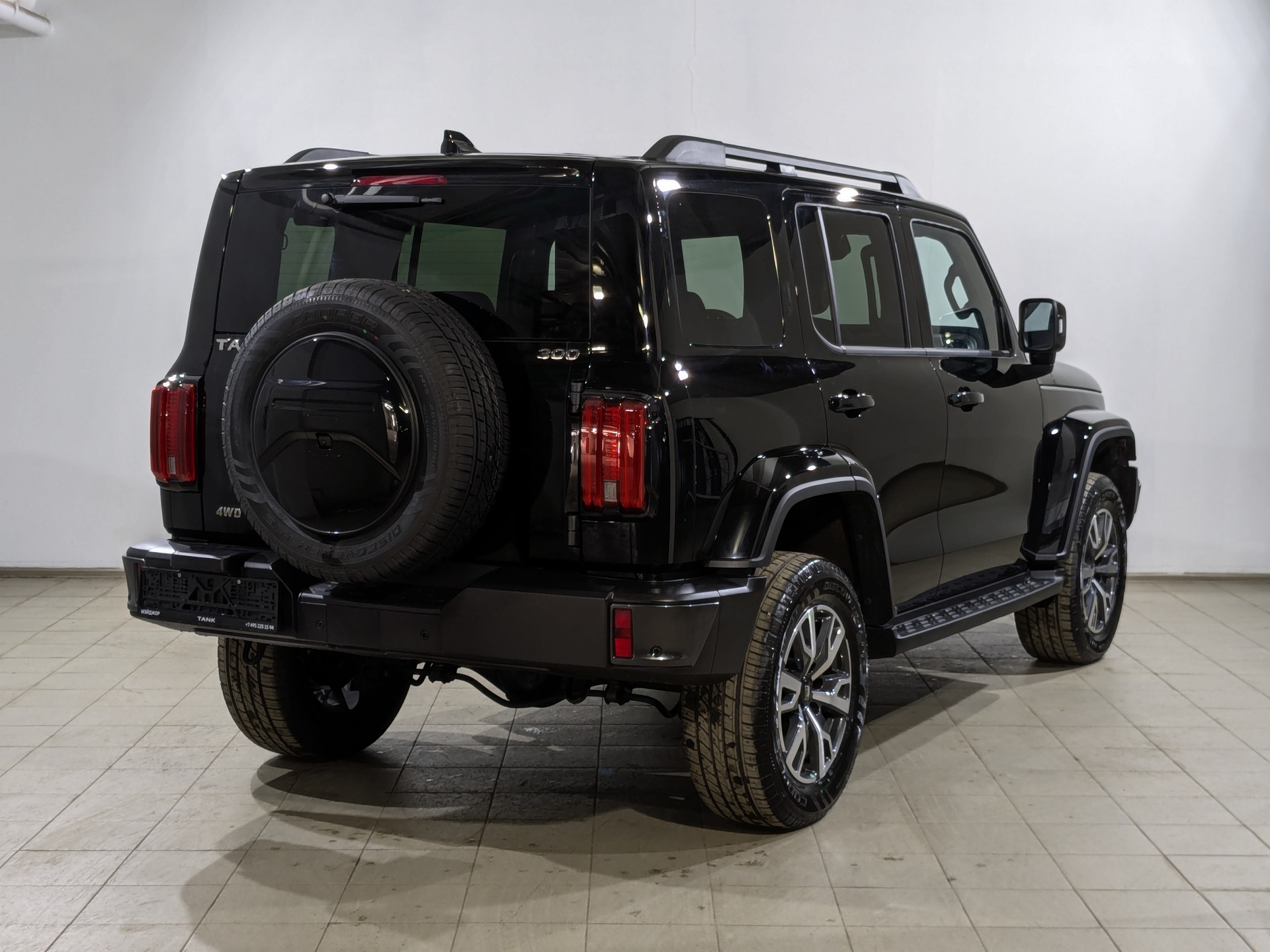Фото Tank 300 Сити Премиум (City Premium) 2.0T/218 8AT 4WD