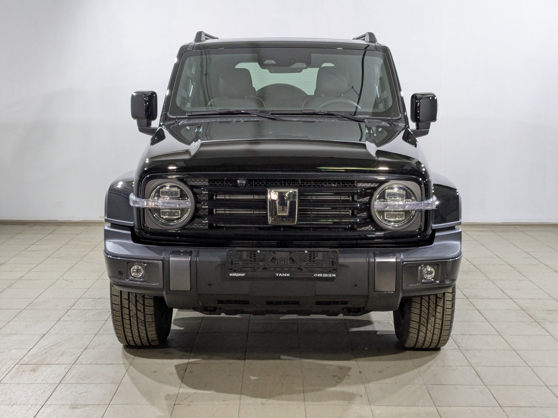 Фото Tank 300 Сити Премиум (City Premium) 2.0T/218 8AT 4WD
