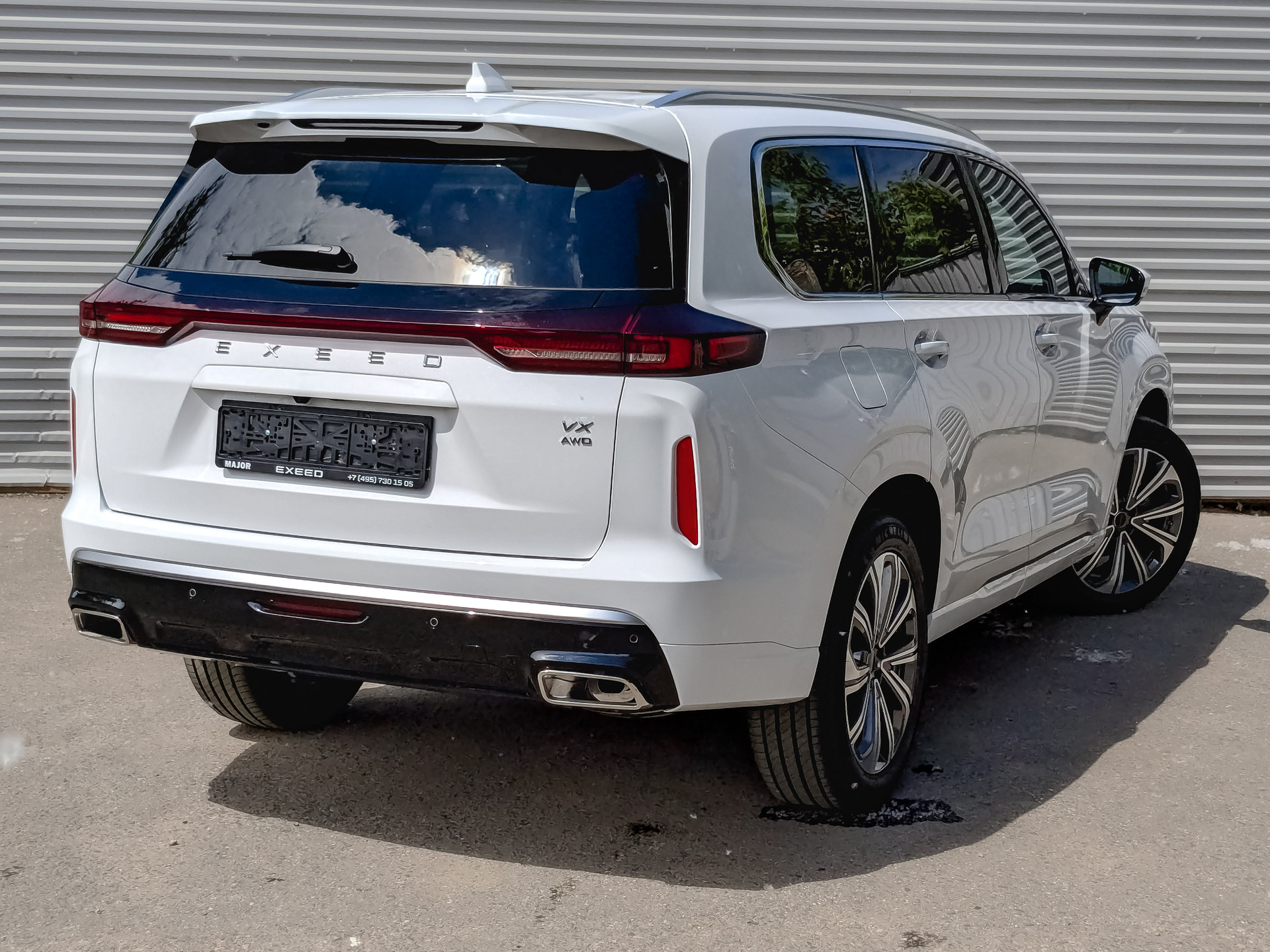 Фото Exeed VX FL Prestige 2.0T/249 8AT 4WD
