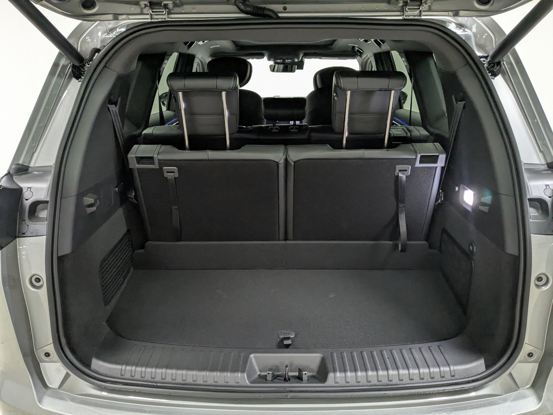 Фото Exeed VX FL Prestige 2.0T/249 8AT 4WD