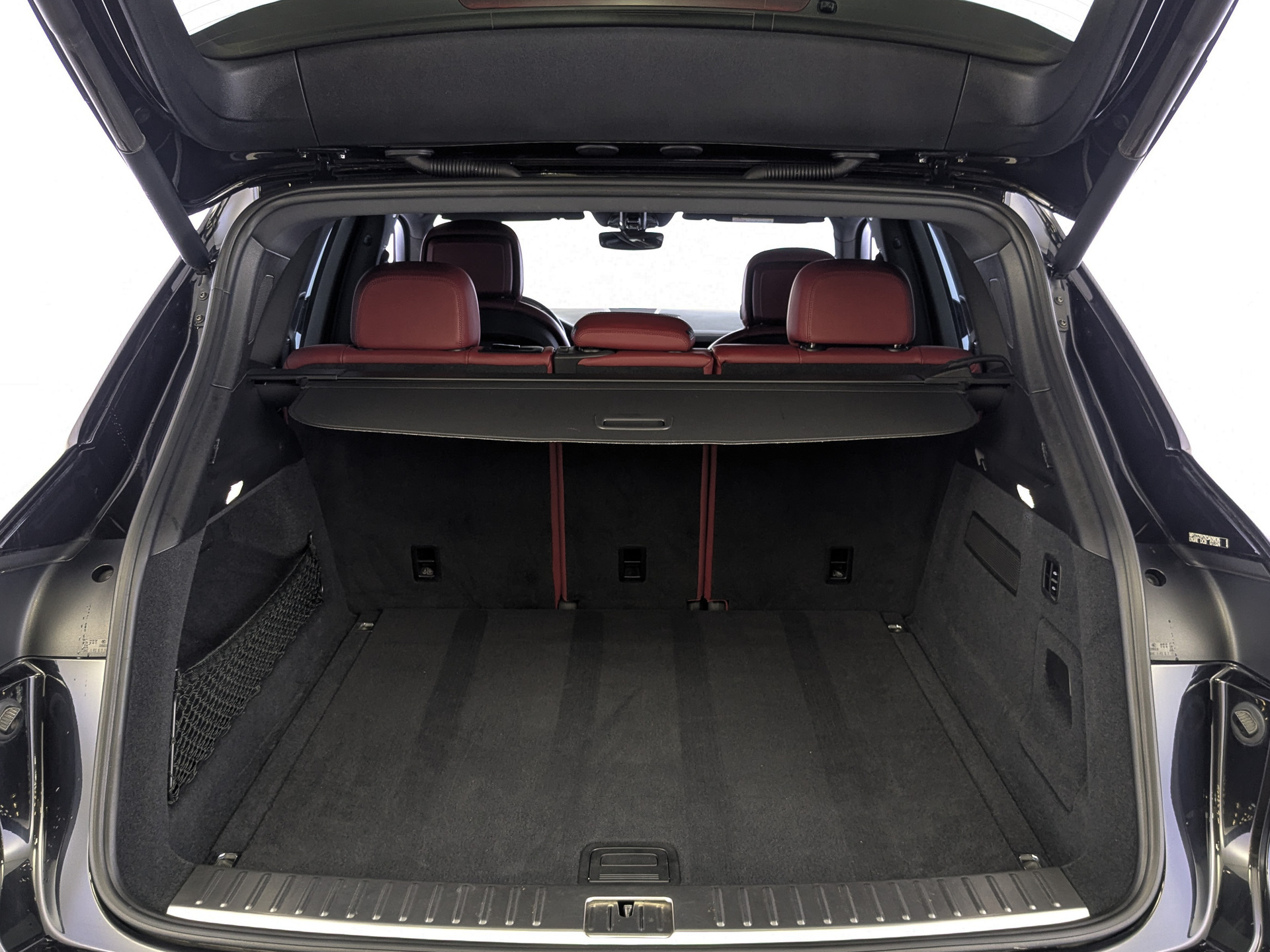 PORSCHE Cayenne 3.00 (340 л.с), автомат, 2018, пробег 250 263 км