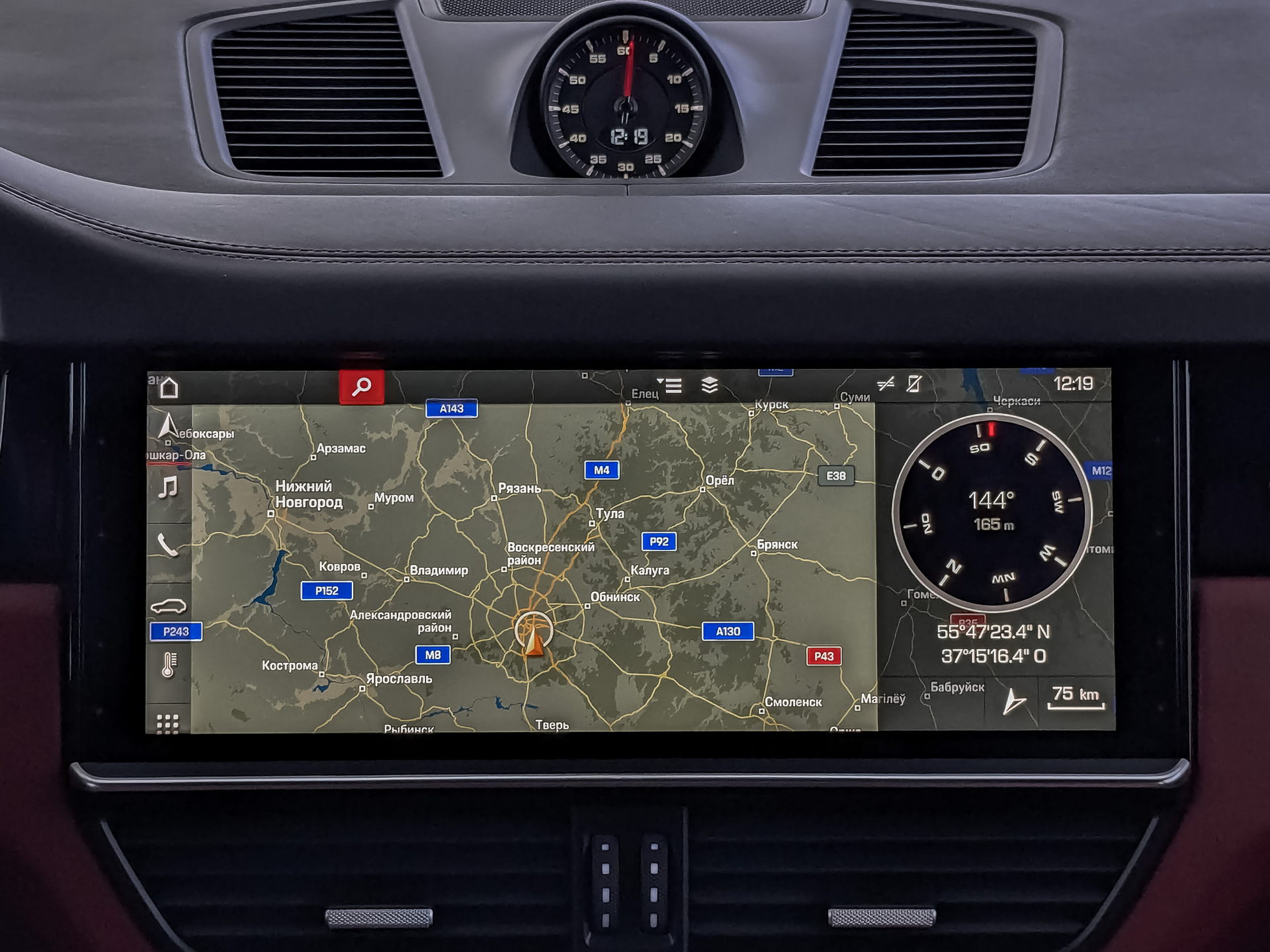 PORSCHE Cayenne 3.00 (340 л.с), автомат, 2018, пробег 250 263 км