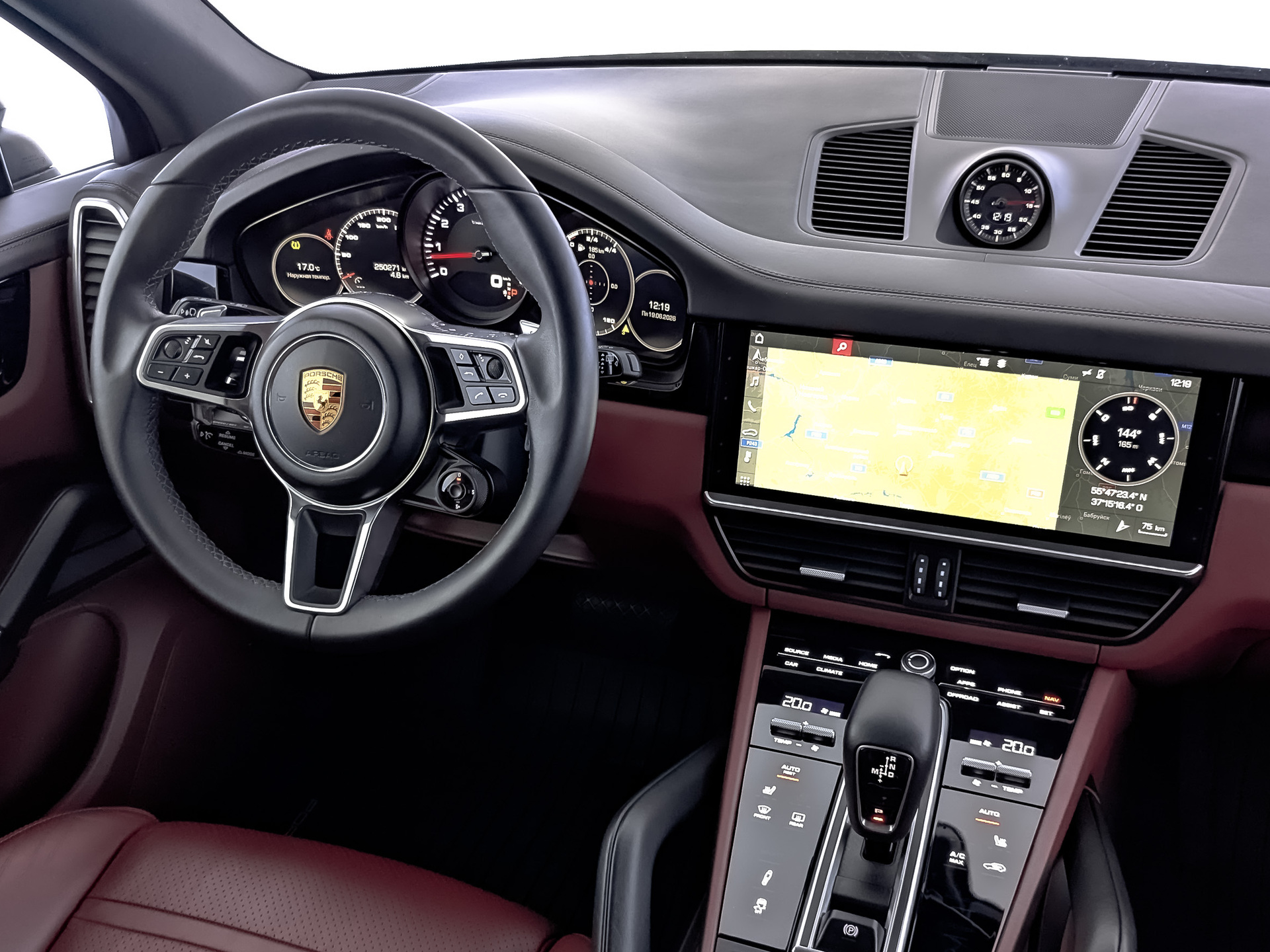 PORSCHE Cayenne 3.00 (340 л.с), автомат, 2018, пробег 250 263 км