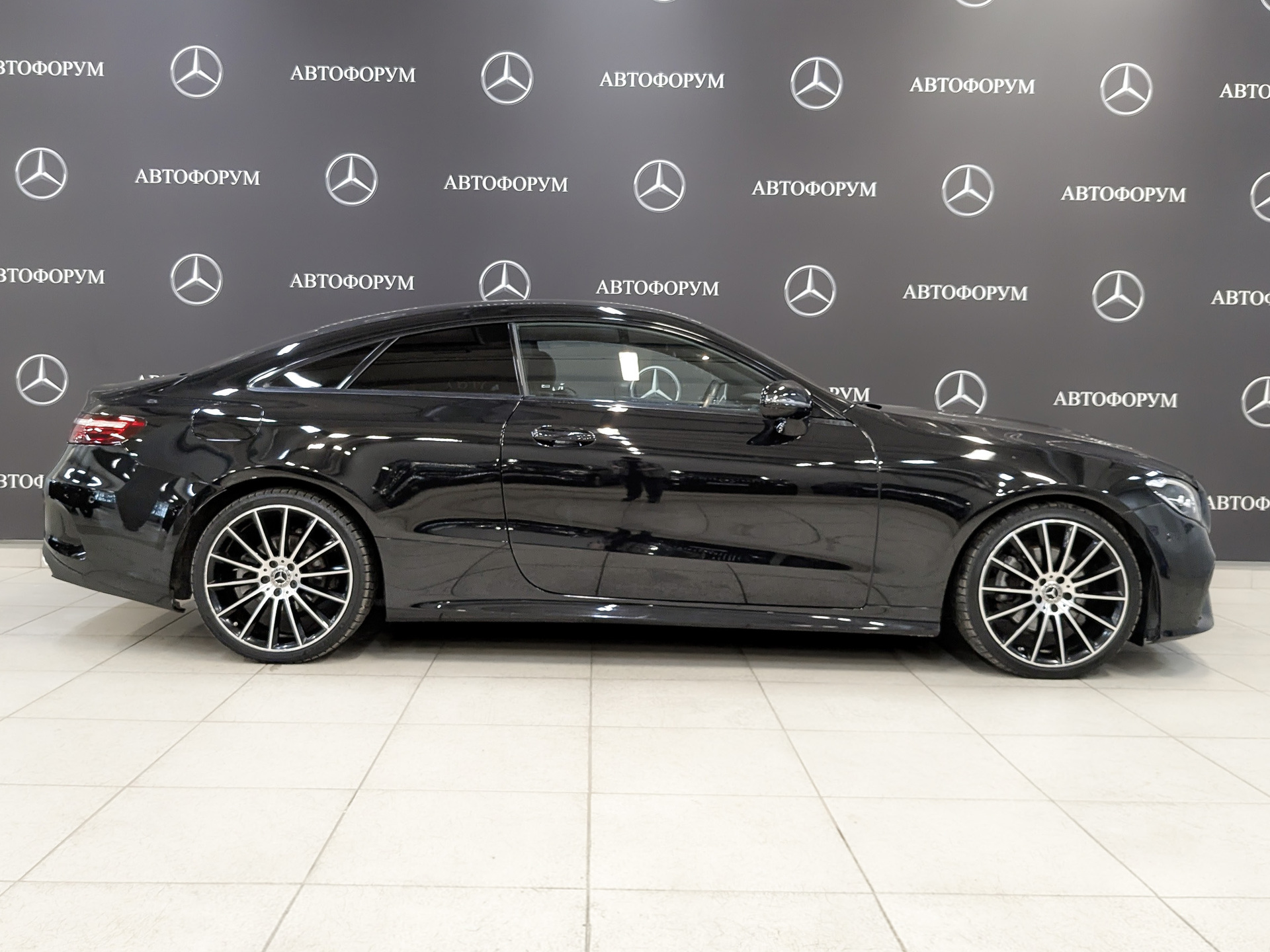 MERCEDES-BENZ E-Класс Купе 2.00 (197 л.с), автомат, 2021, пробег 61 745 км