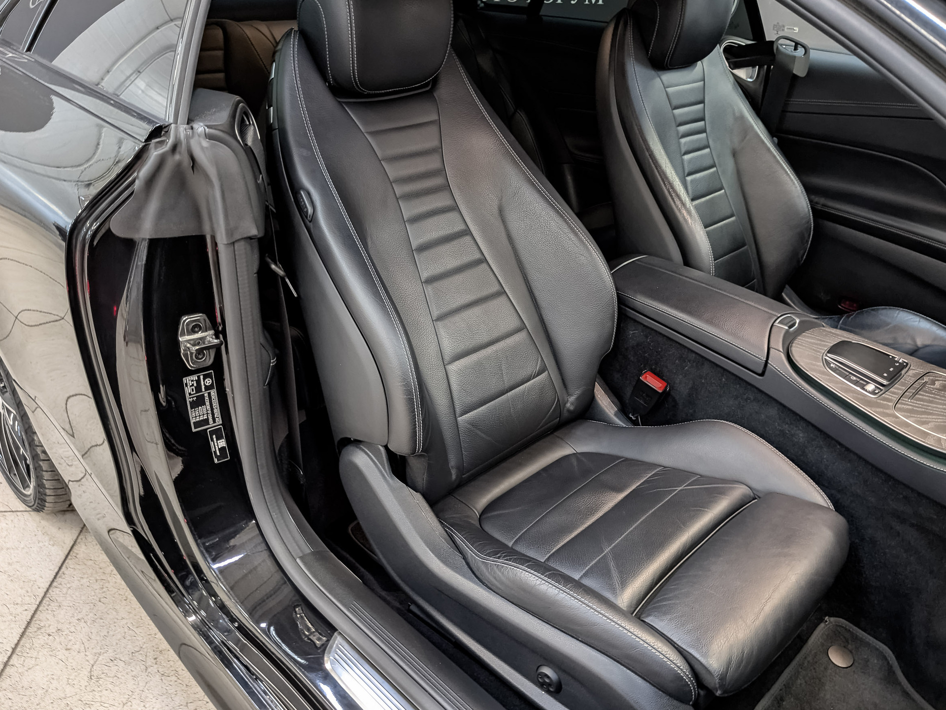 MERCEDES-BENZ E-Класс Купе 2.00 (197 л.с), автомат, 2021, пробег 61 745 км