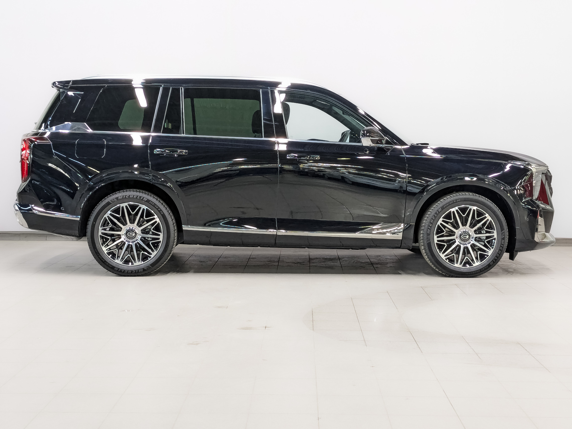 Фото GAC GS8 FL GX Premium 2.0T/231 8AT 4WD 7S