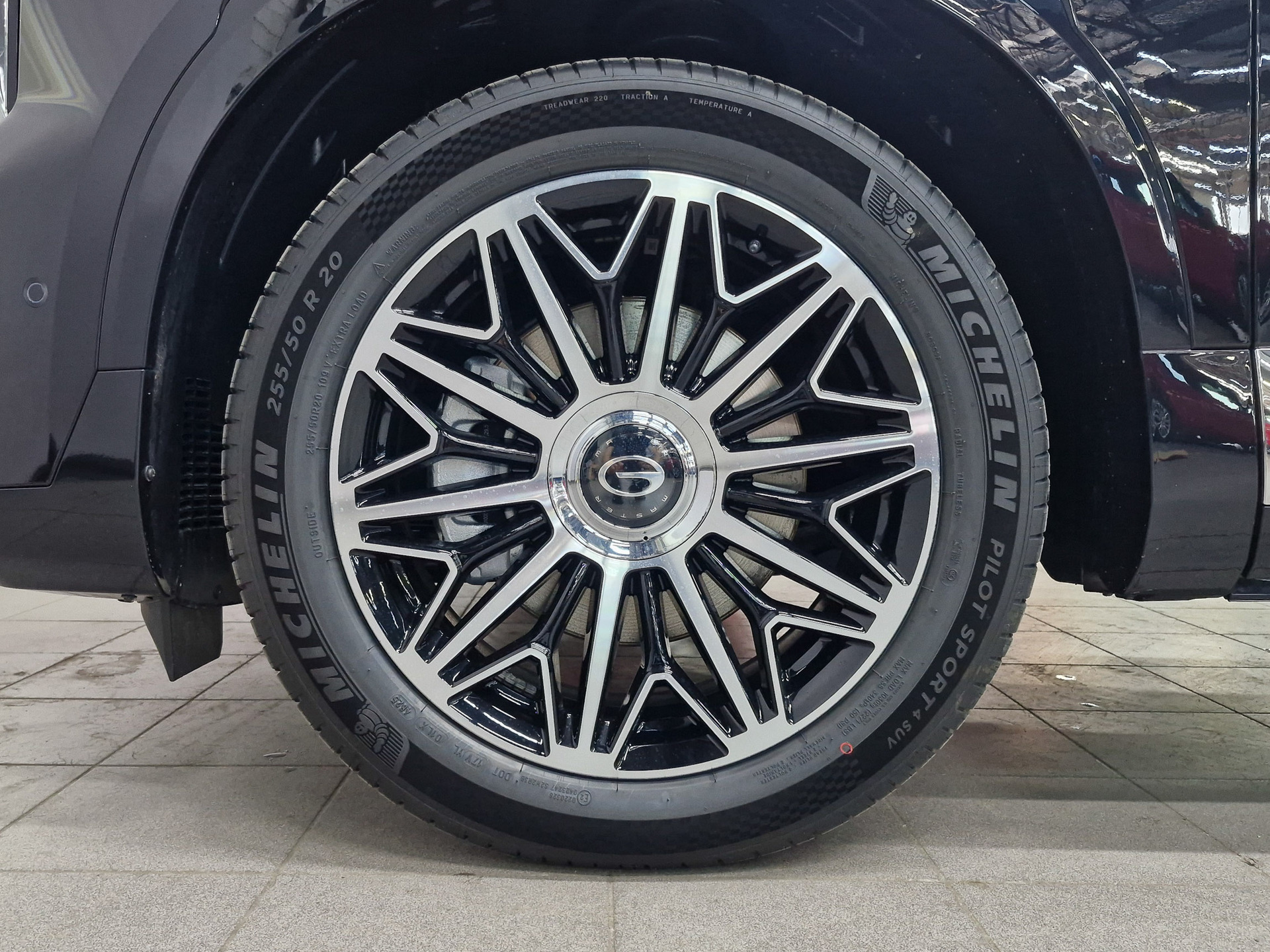 Фото GAC GS8 FL GX Premium 2.0T/231 8AT 4WD 7S
