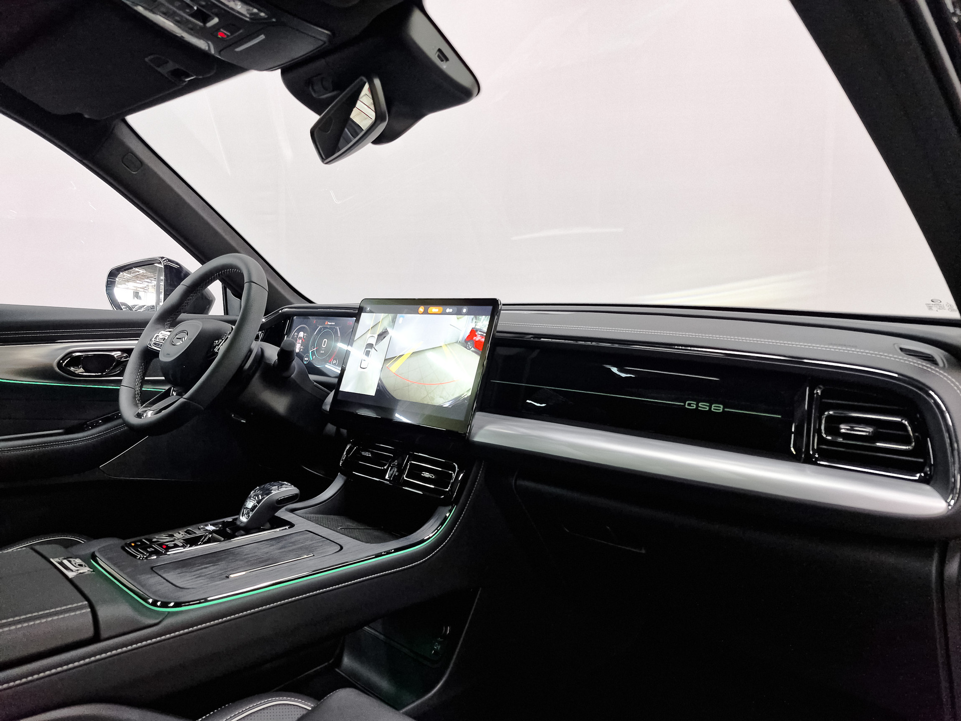Фото GAC GS8 FL GX Premium 2.0T/231 8AT 4WD 7S