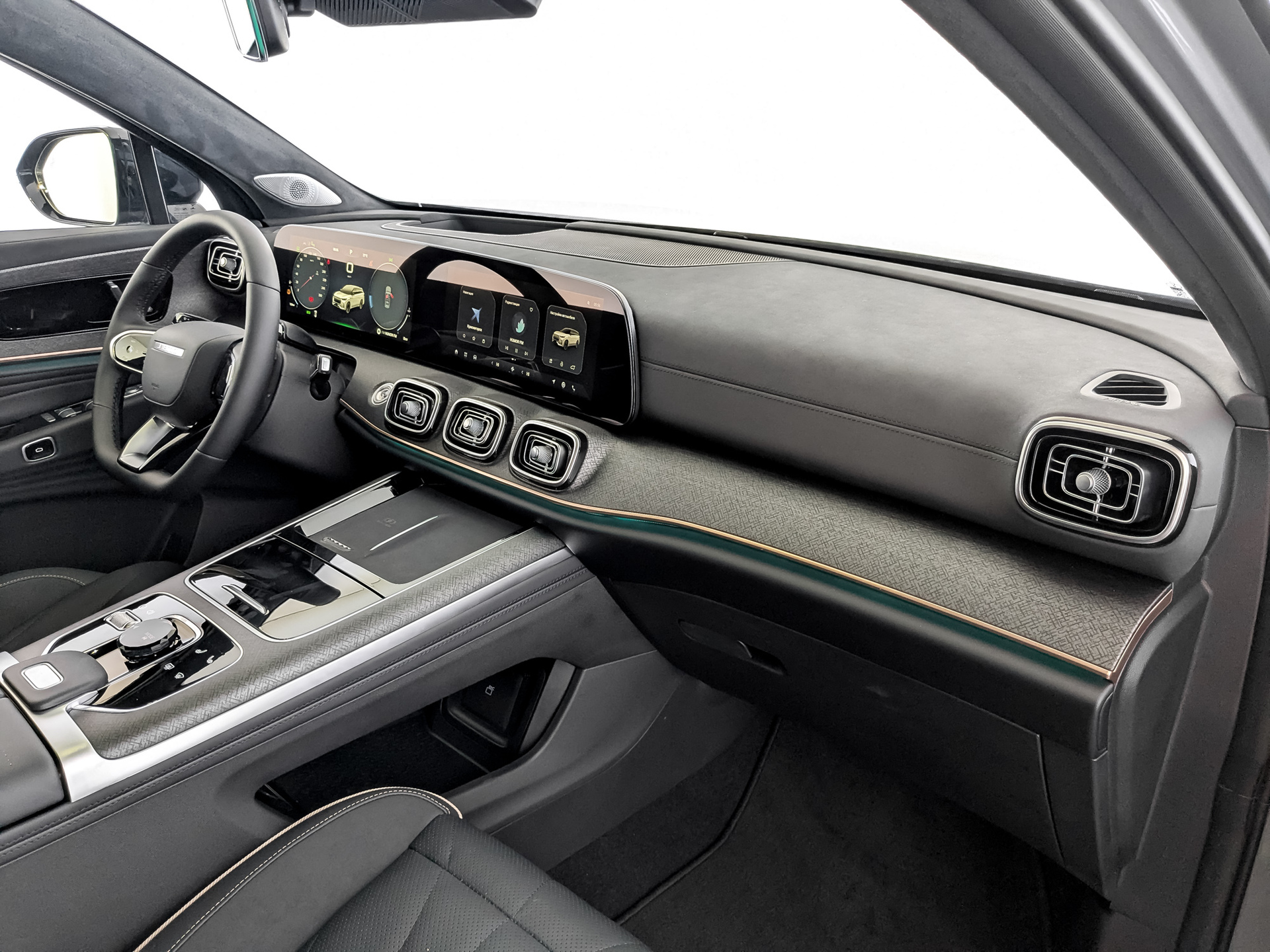Фото JAECOO J8 Престиж 2.0T/249 7RT 4WD