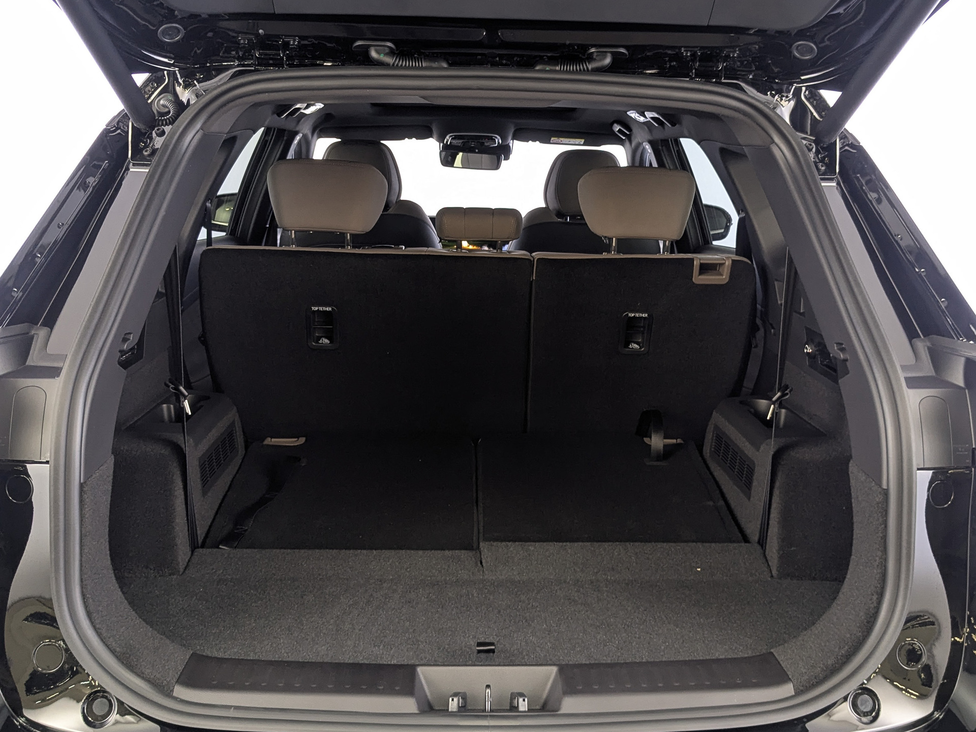 Фото Tenet T8 Ultra 2.0T/197 7RT 4WD