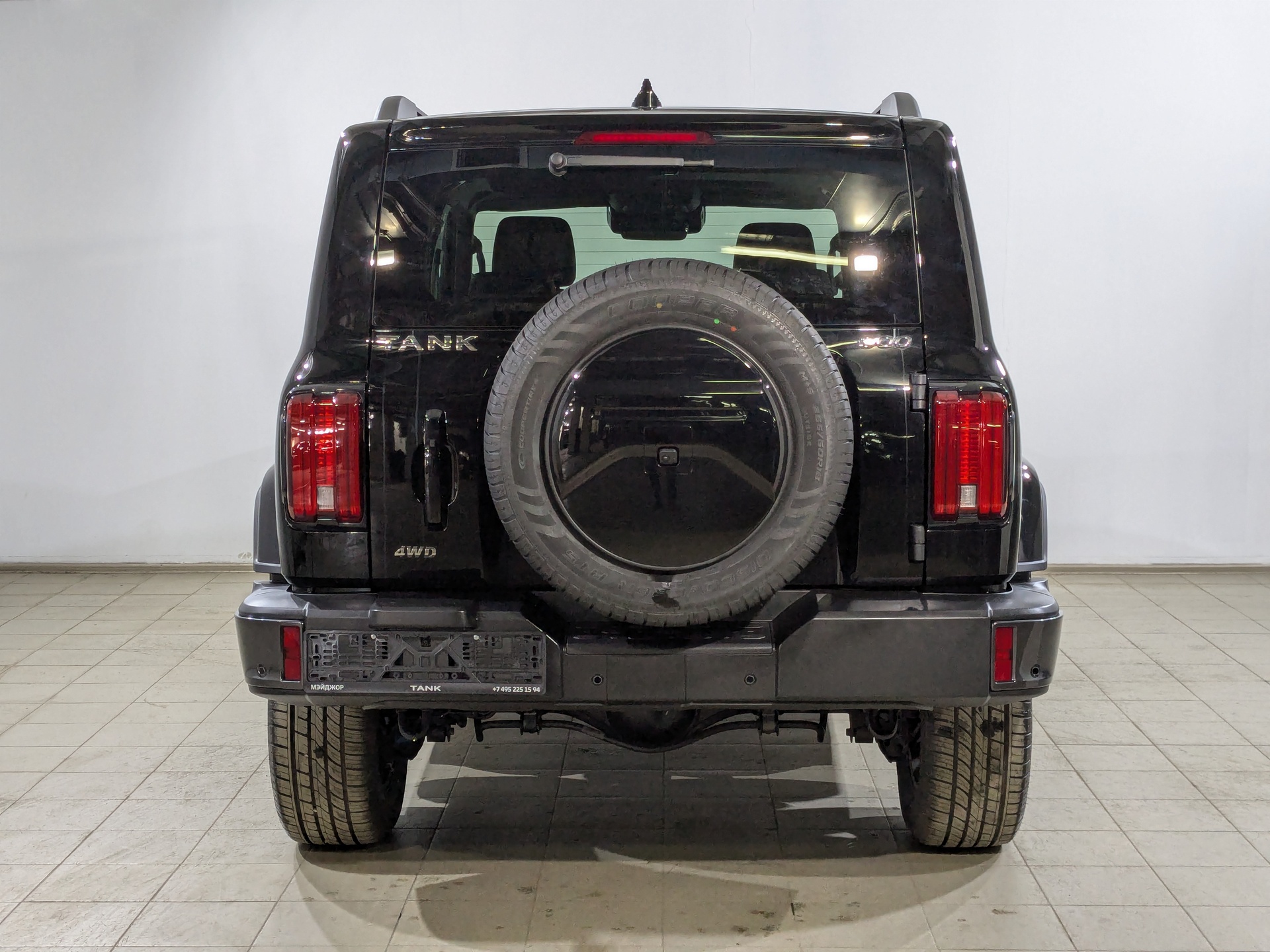 Фото Tank 300 Сити Премиум (City Premium) 2.0T/218 8AT 4WD