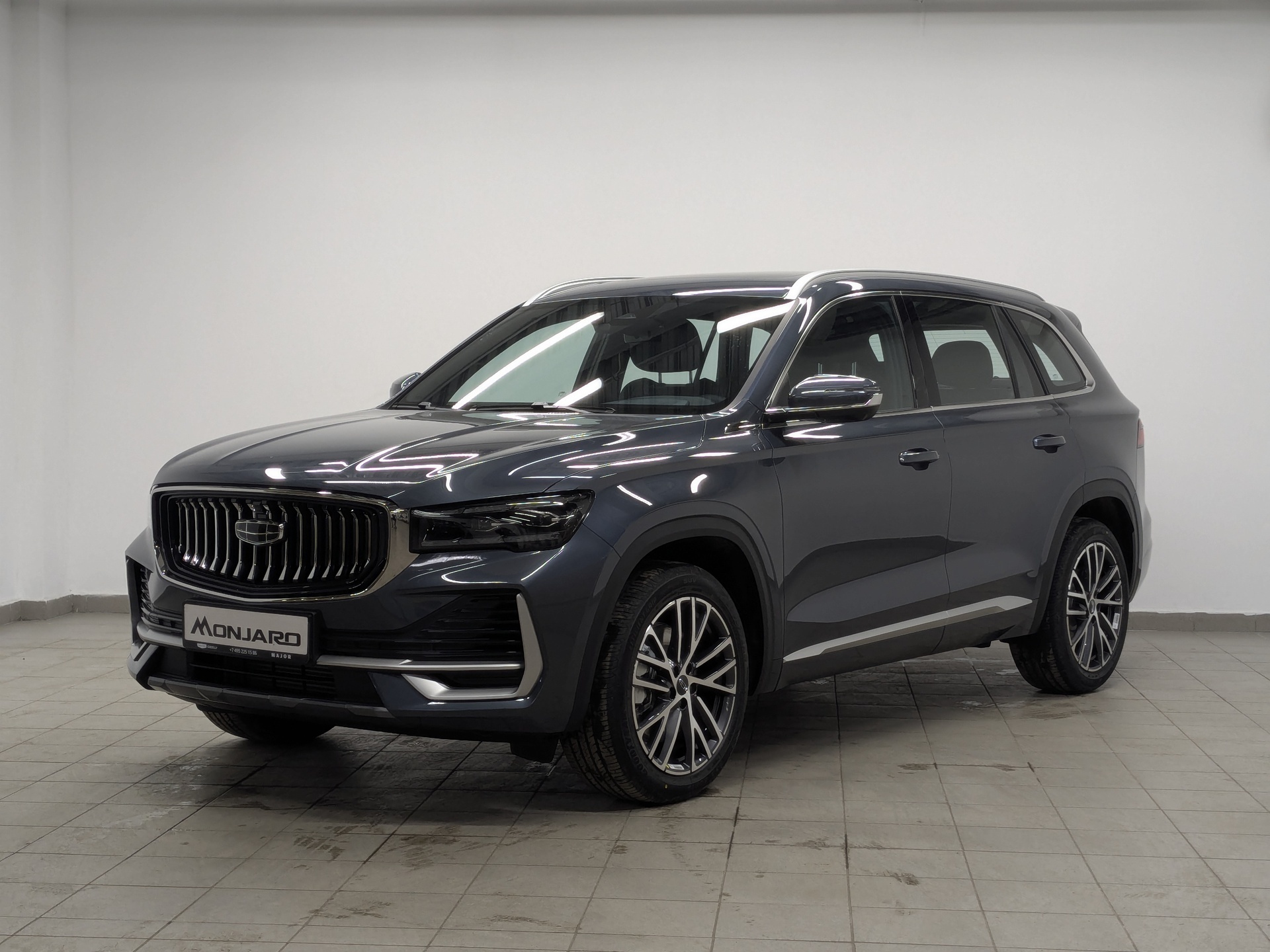 Фото Geely Monjaro Luxury SE 2.0T/238 8AT 4WD