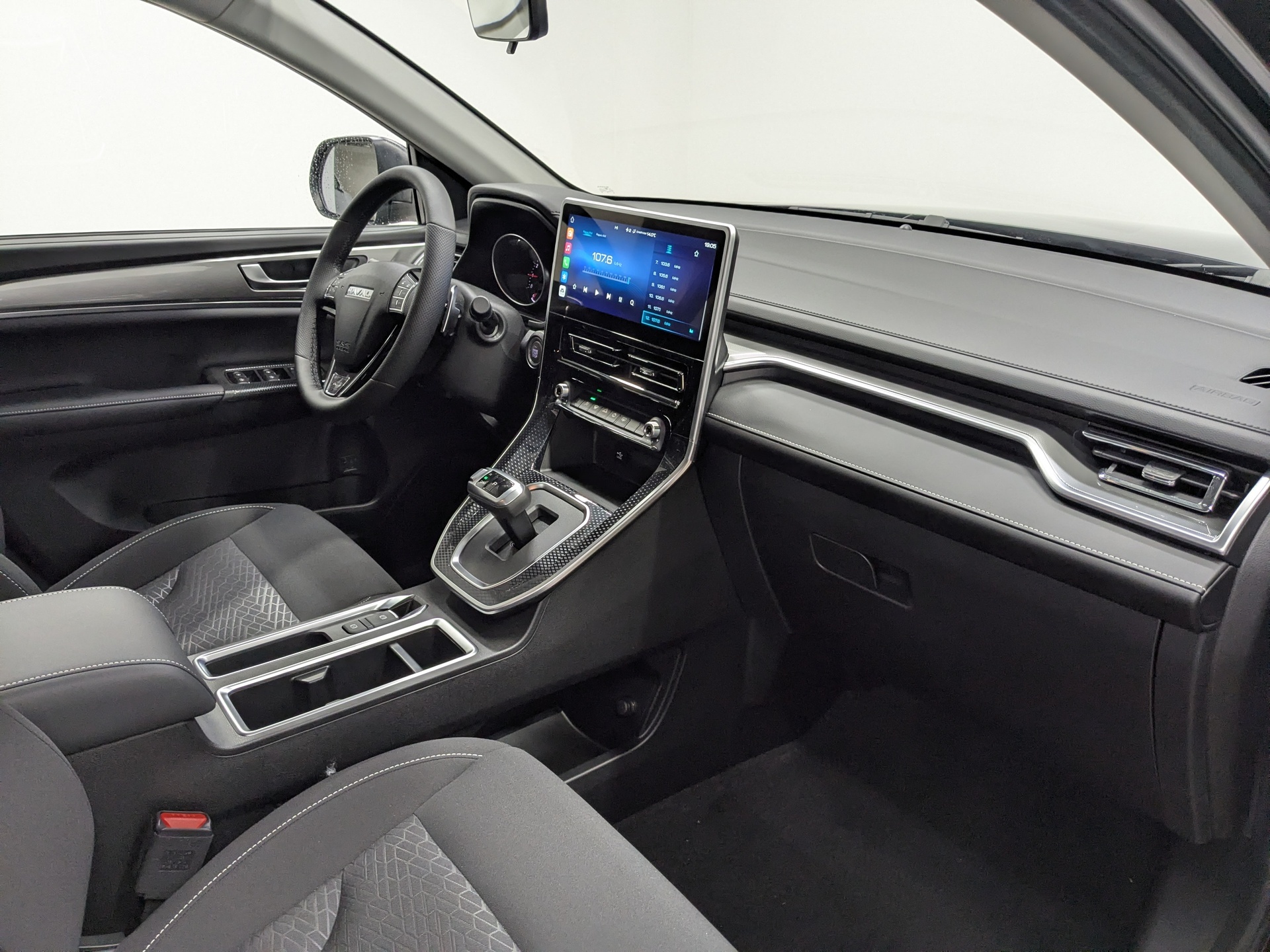 Фото Haval M6 Оптимум 1.5T/143 7RT 2WD
