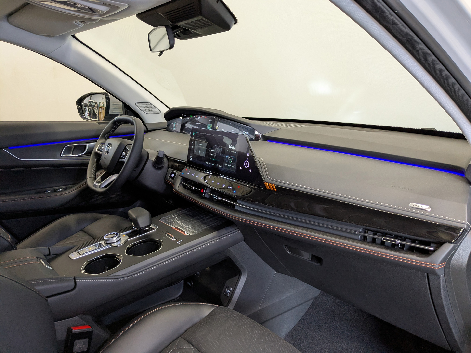Фото Changan UNI-K Техно 2.0T/226 8AT Полный привод