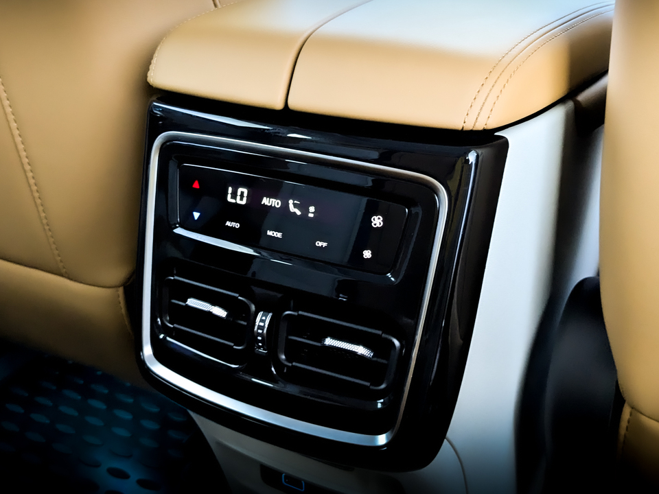 Фото Jetour X70 Plus с пробегом 40 962 км
