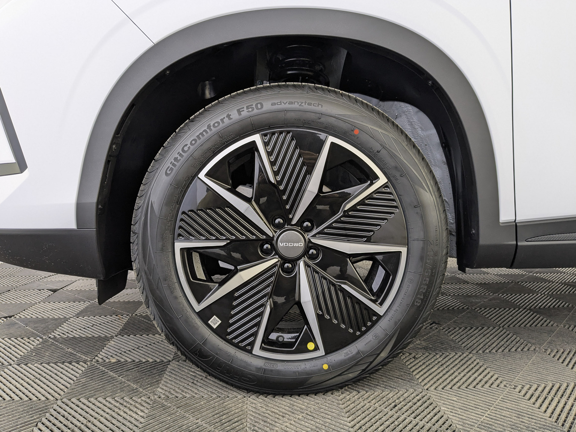 Фото Omoda C5 Стиль NG 1.5T/147 7RT 4WD