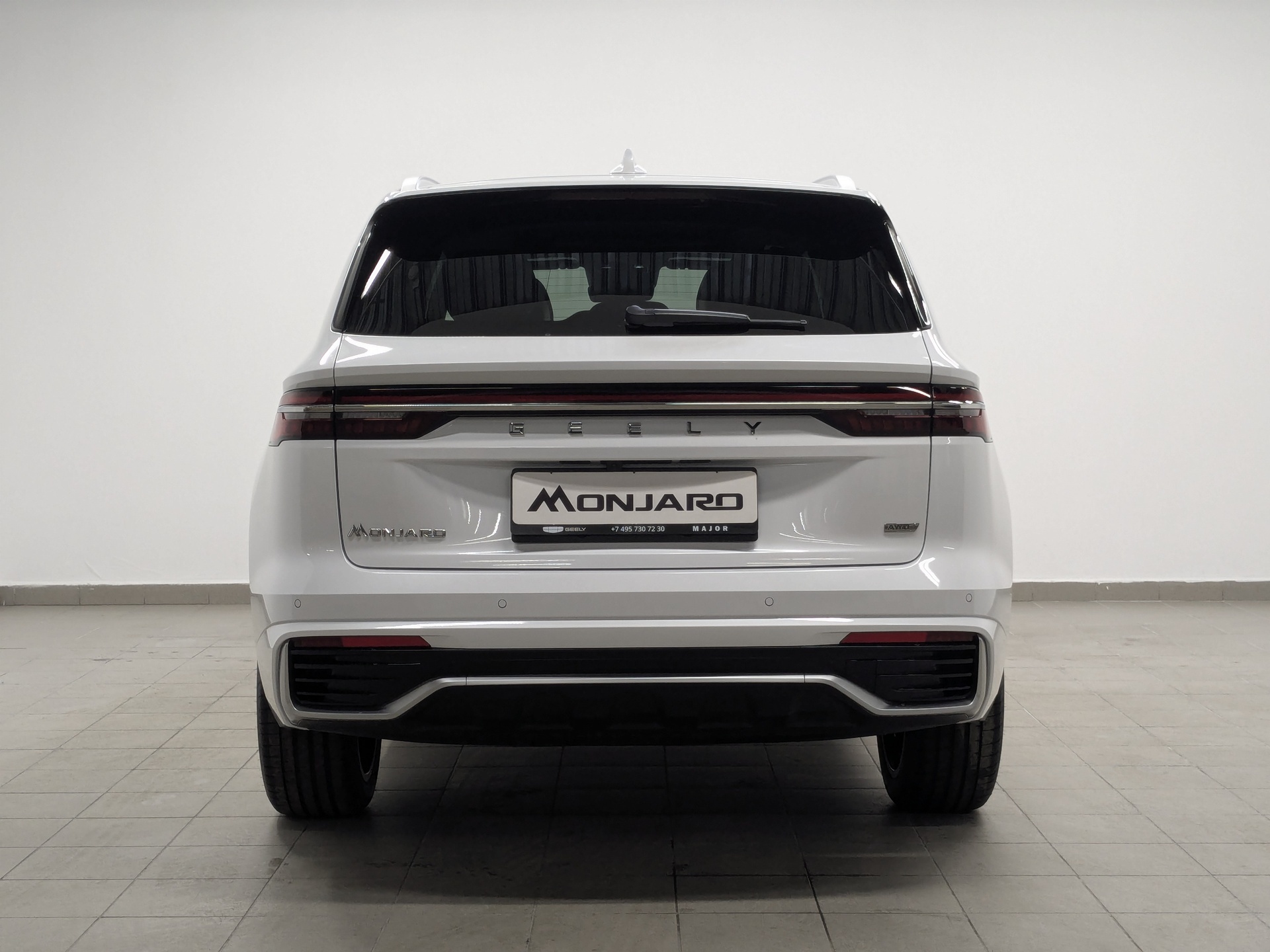 Фото Monjaro Flagship SE 2.0T/238 8AT 4WD