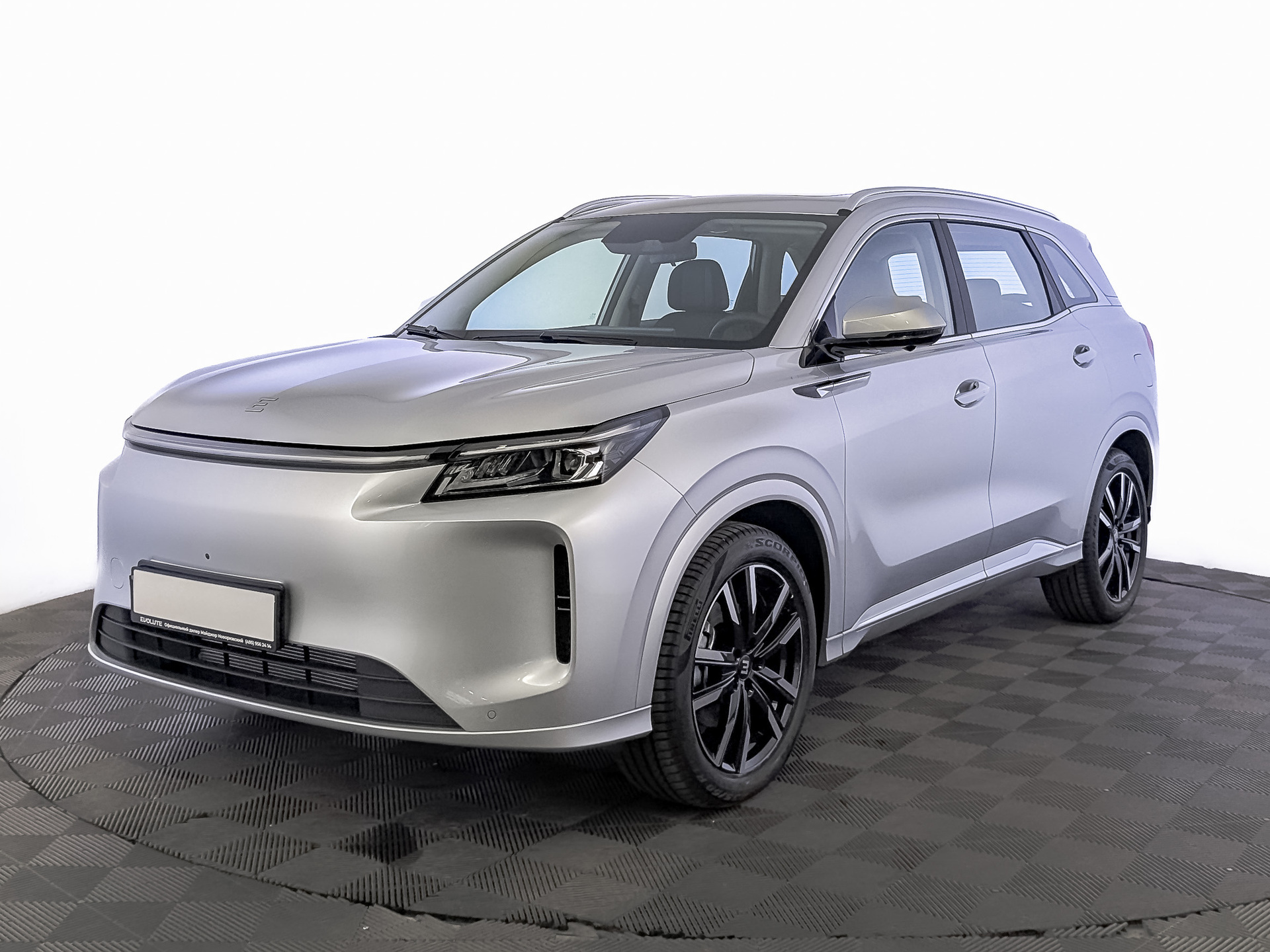 Фото Evolute i-SPACE 5 мест 1.5ELH/95 25кВт FWD