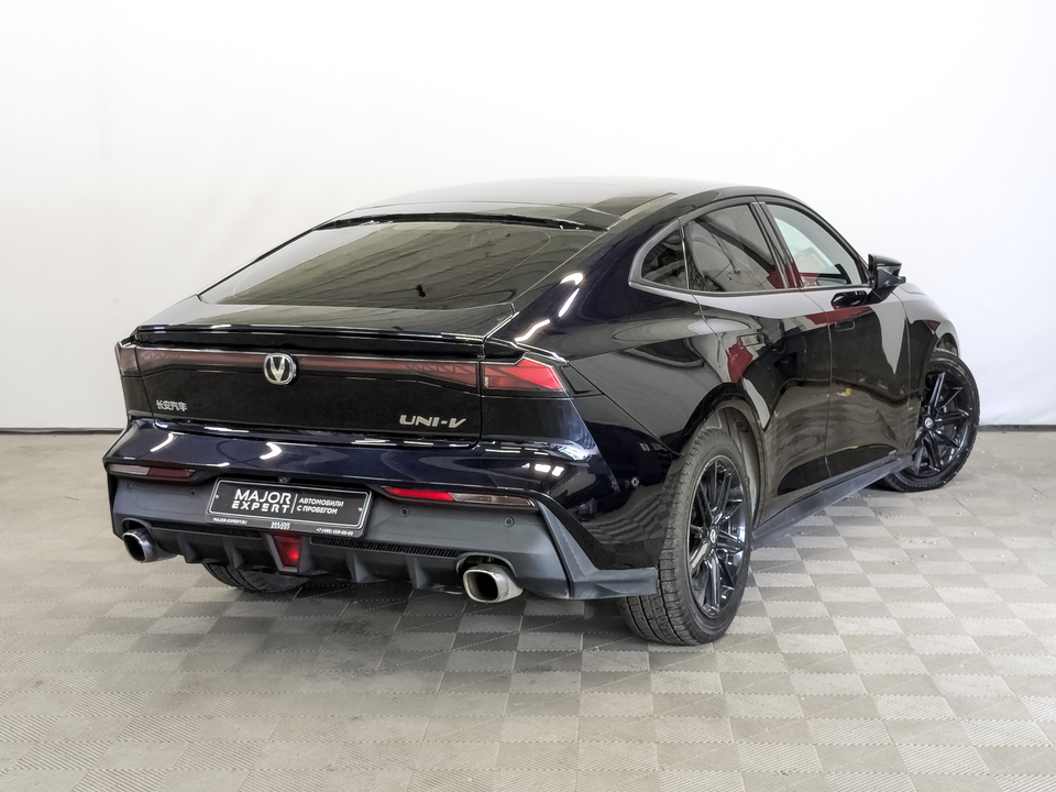 Changan UNI-V