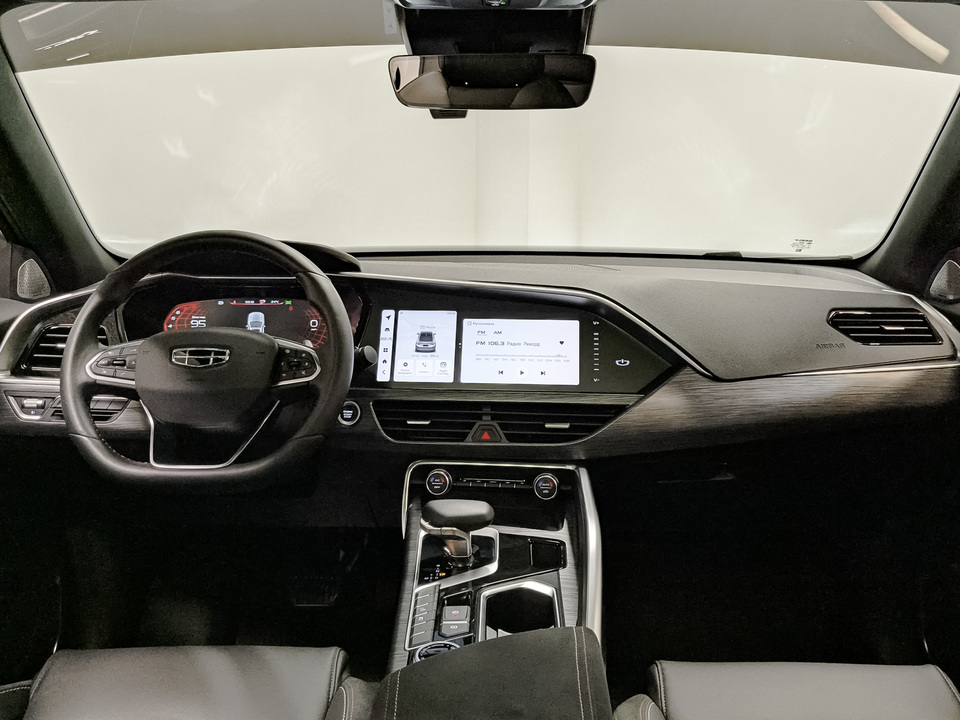 Фото Geely Tugella с пробегом 13 700 км