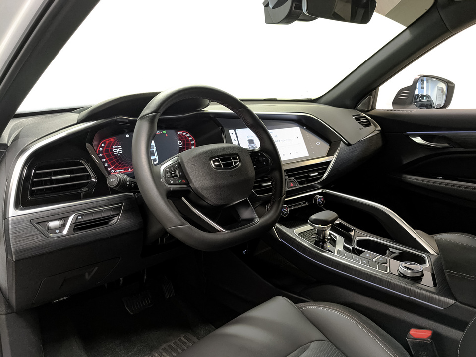 Фото Geely Tugella с пробегом 13 700 км