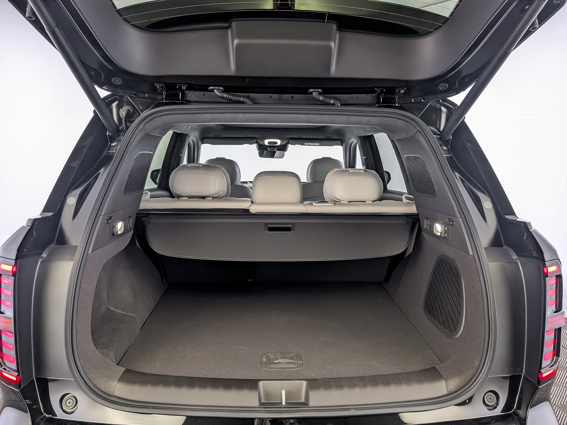 Фото GAC S7 SX Premium 1.5ELH/122 36.3кВт 4WD