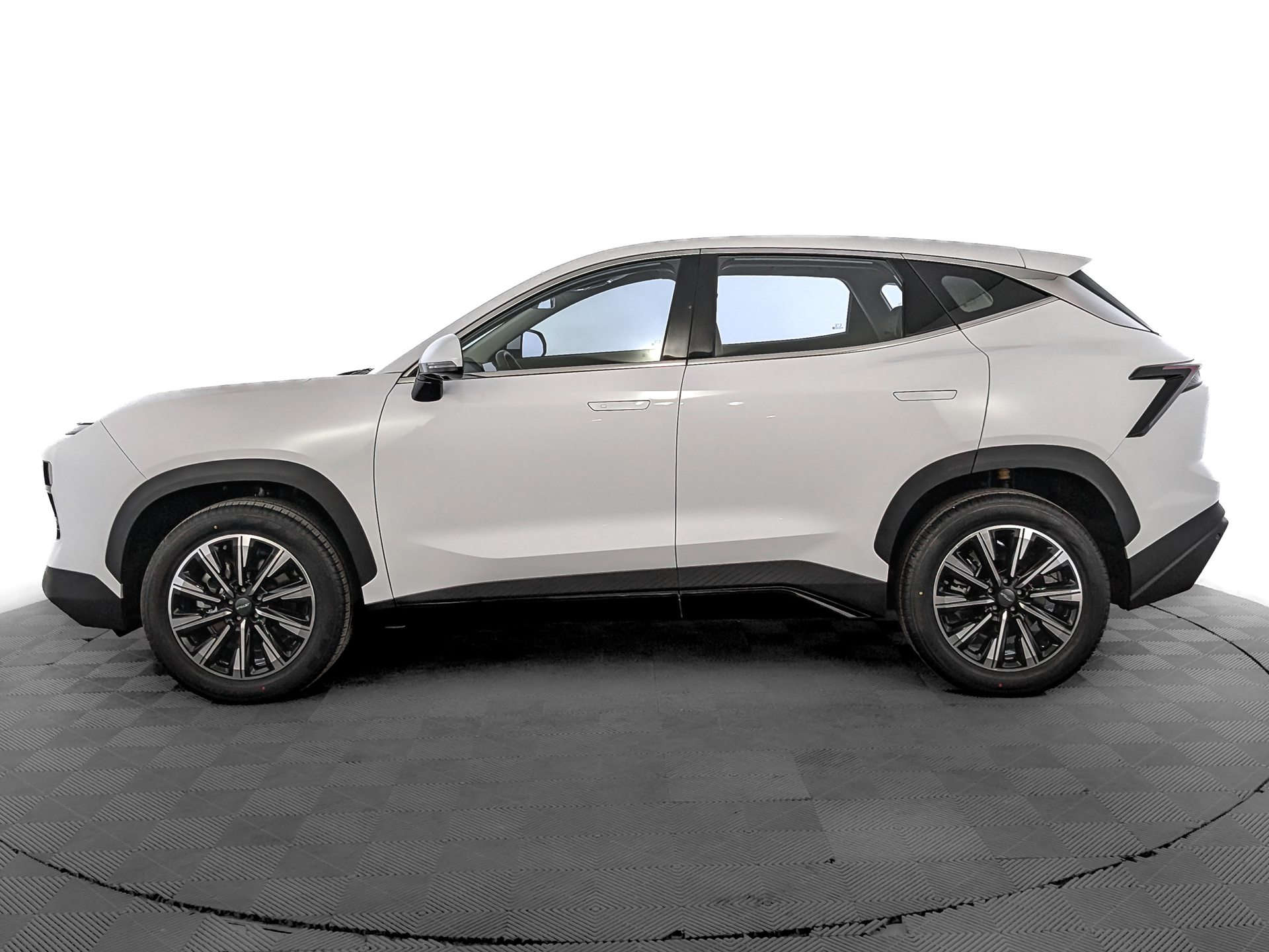 Фото Jetour Dashing Комфорт (Comfort) 1.5T/147 6RT 2WD