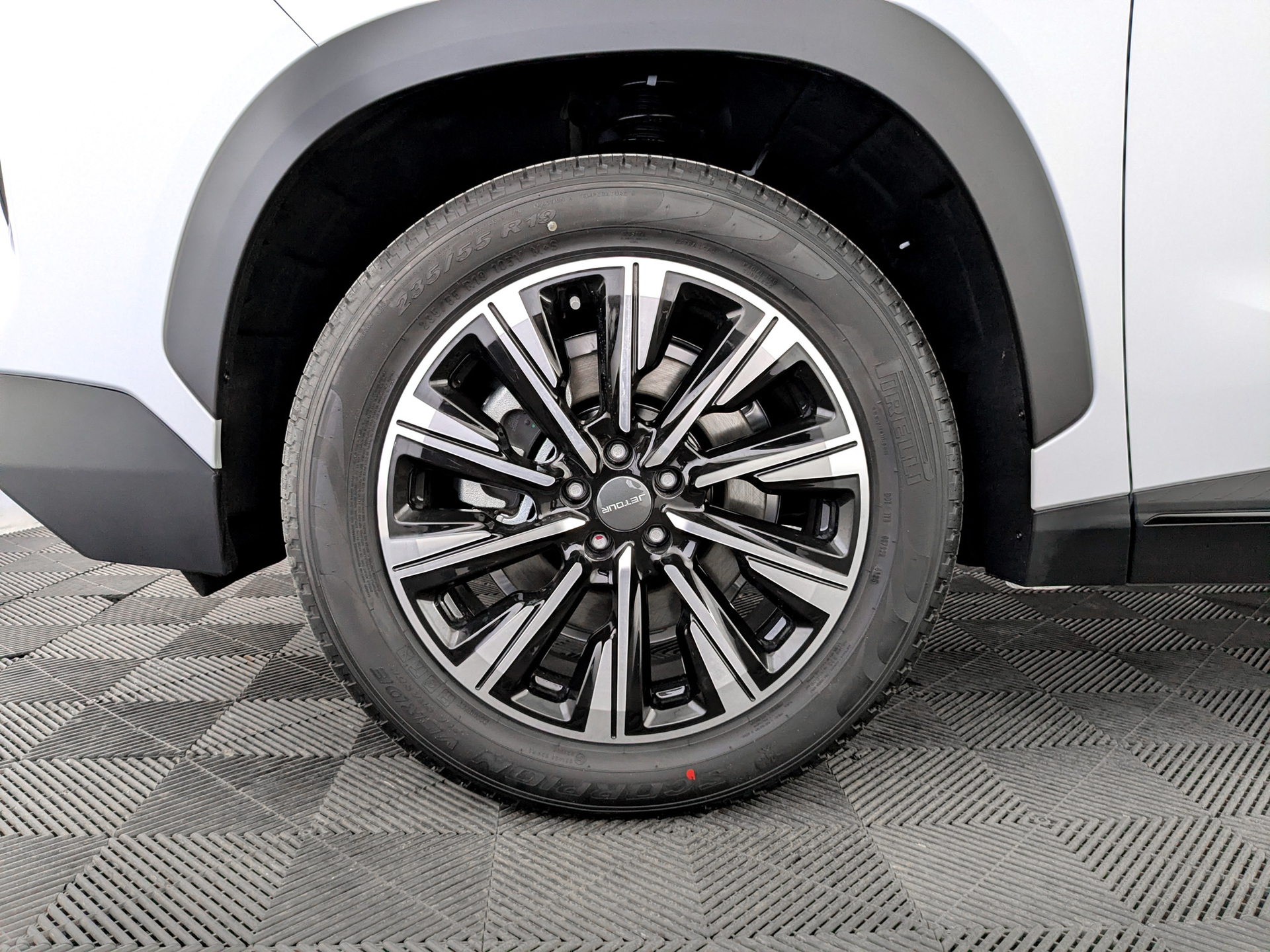 Фото Jetour Dashing Комфорт (Comfort) 1.5T/147 6RT 2WD